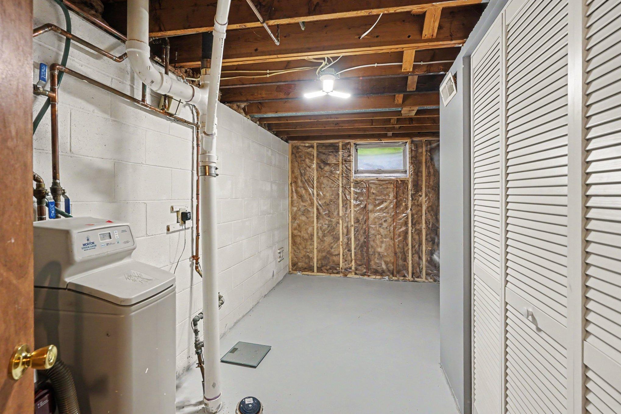 main property photo 19