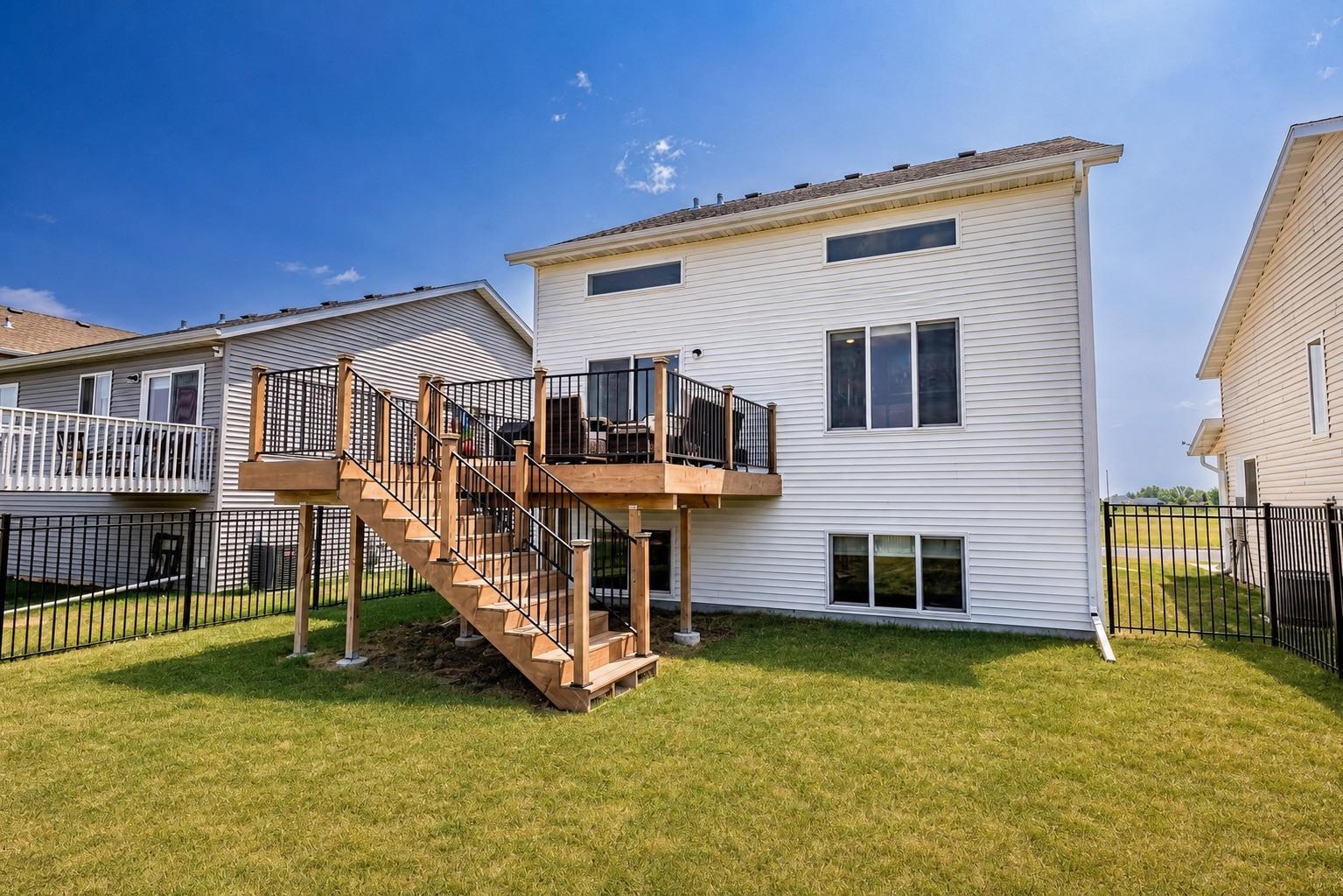 main property photo 29