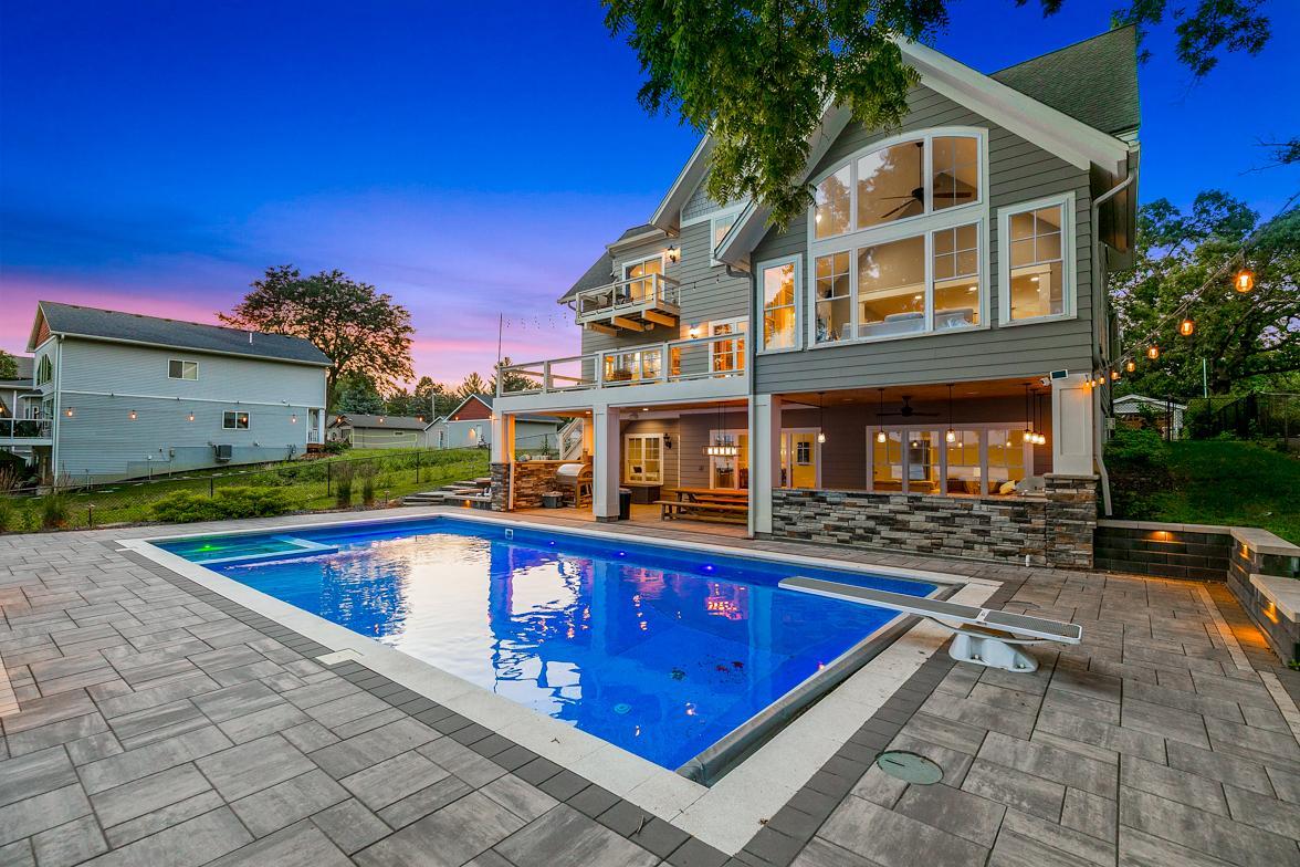 main property photo 68