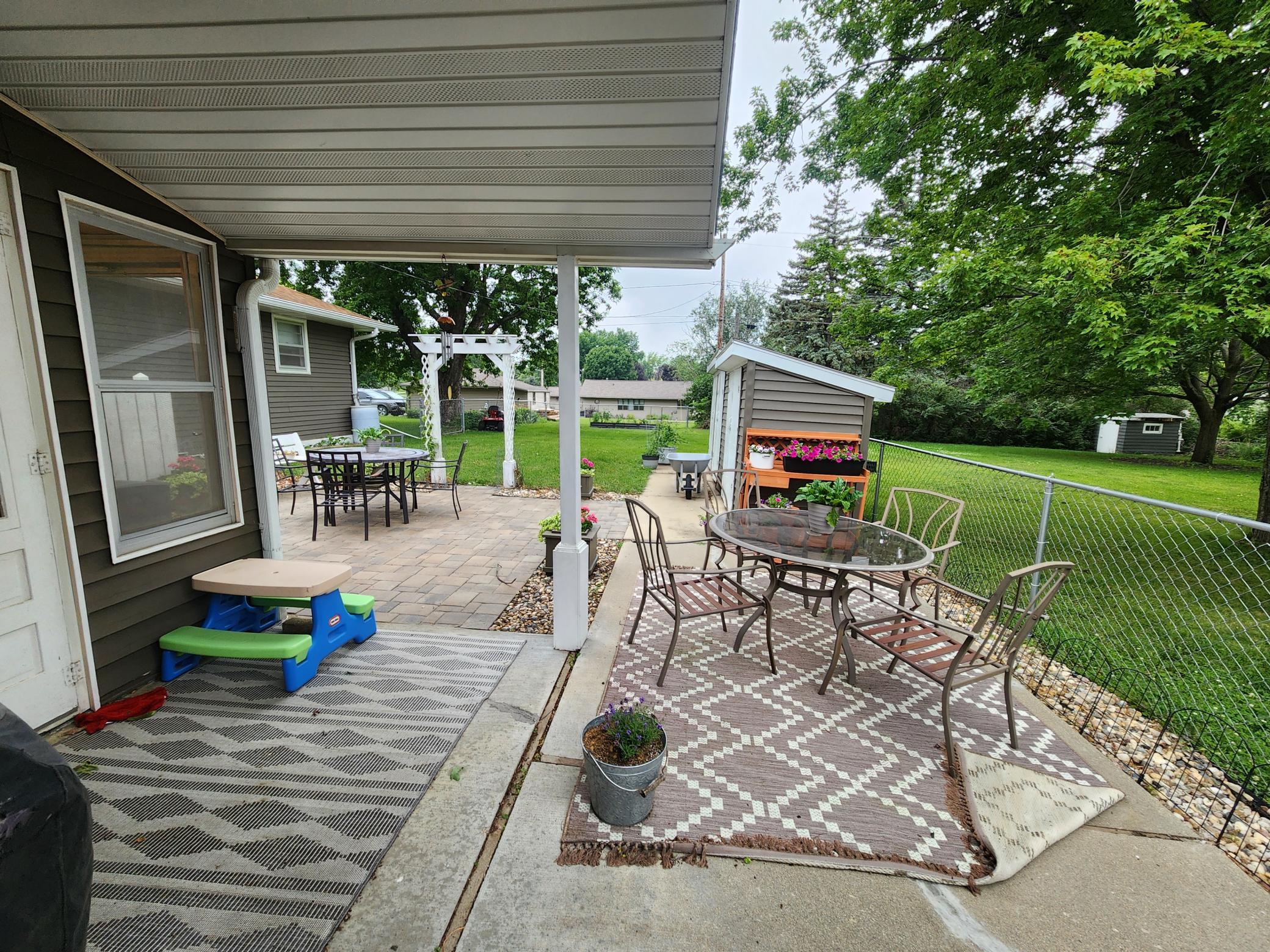 main property photo 40