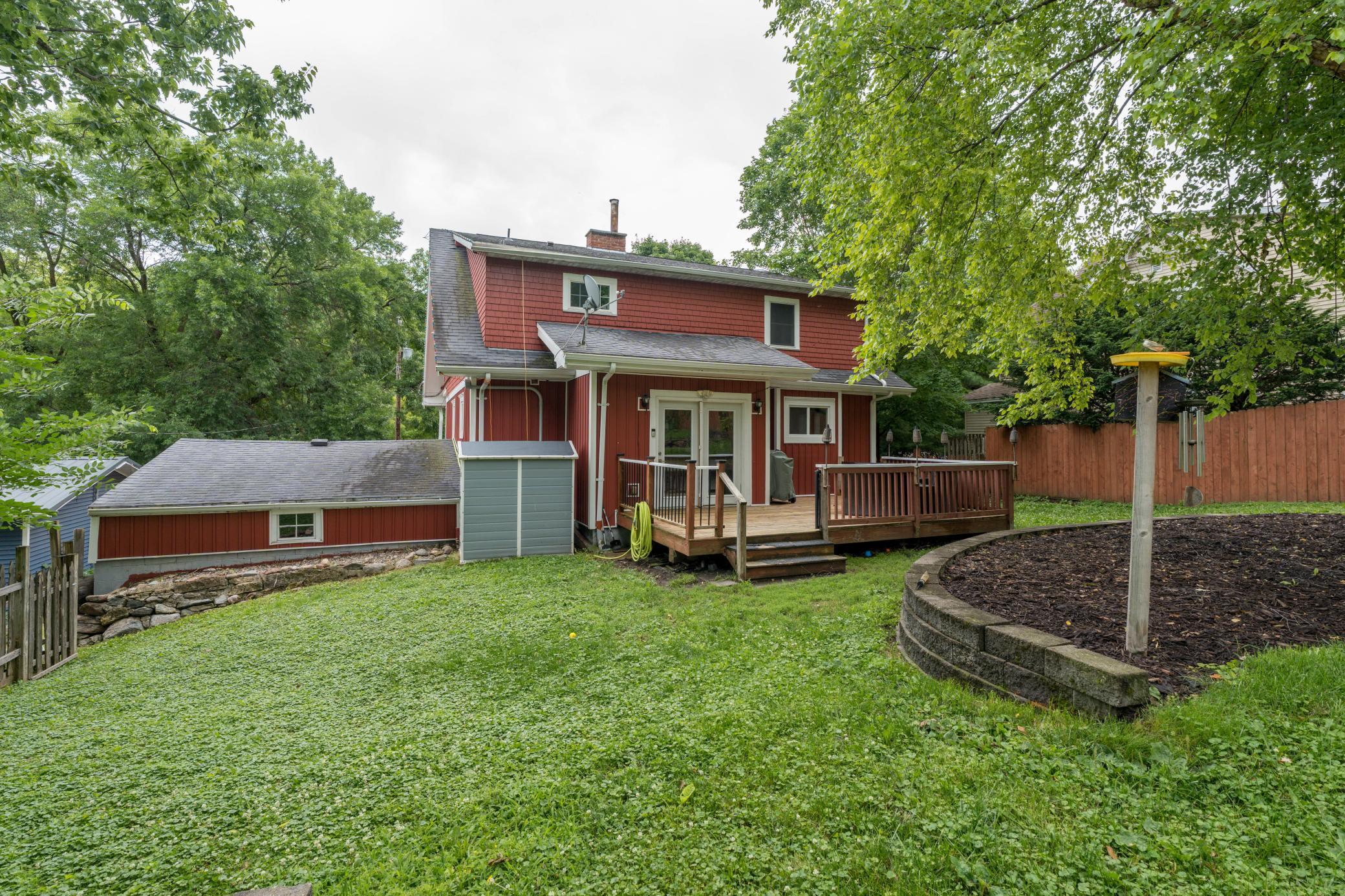 main property photo 40