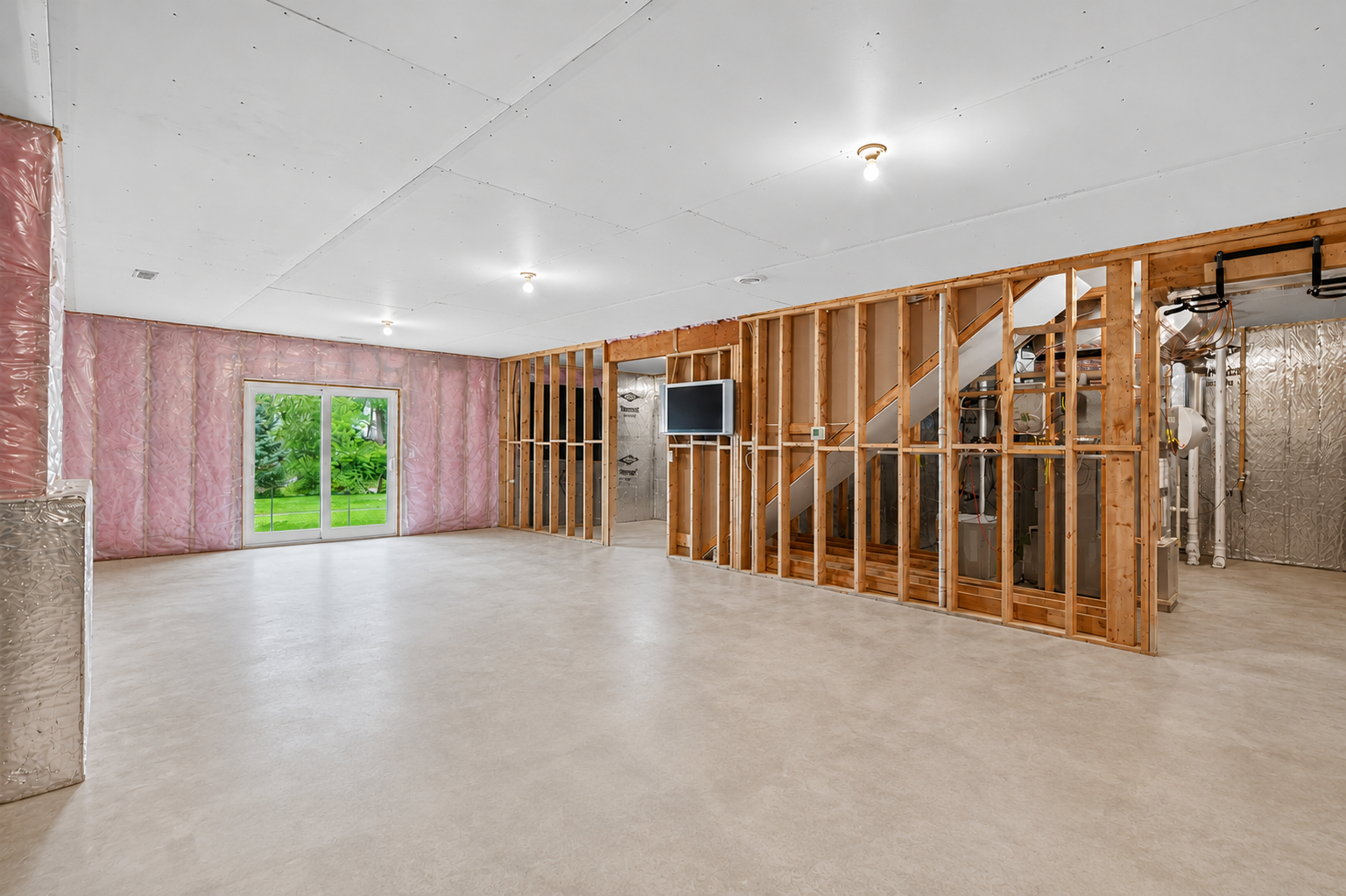 main property photo 76