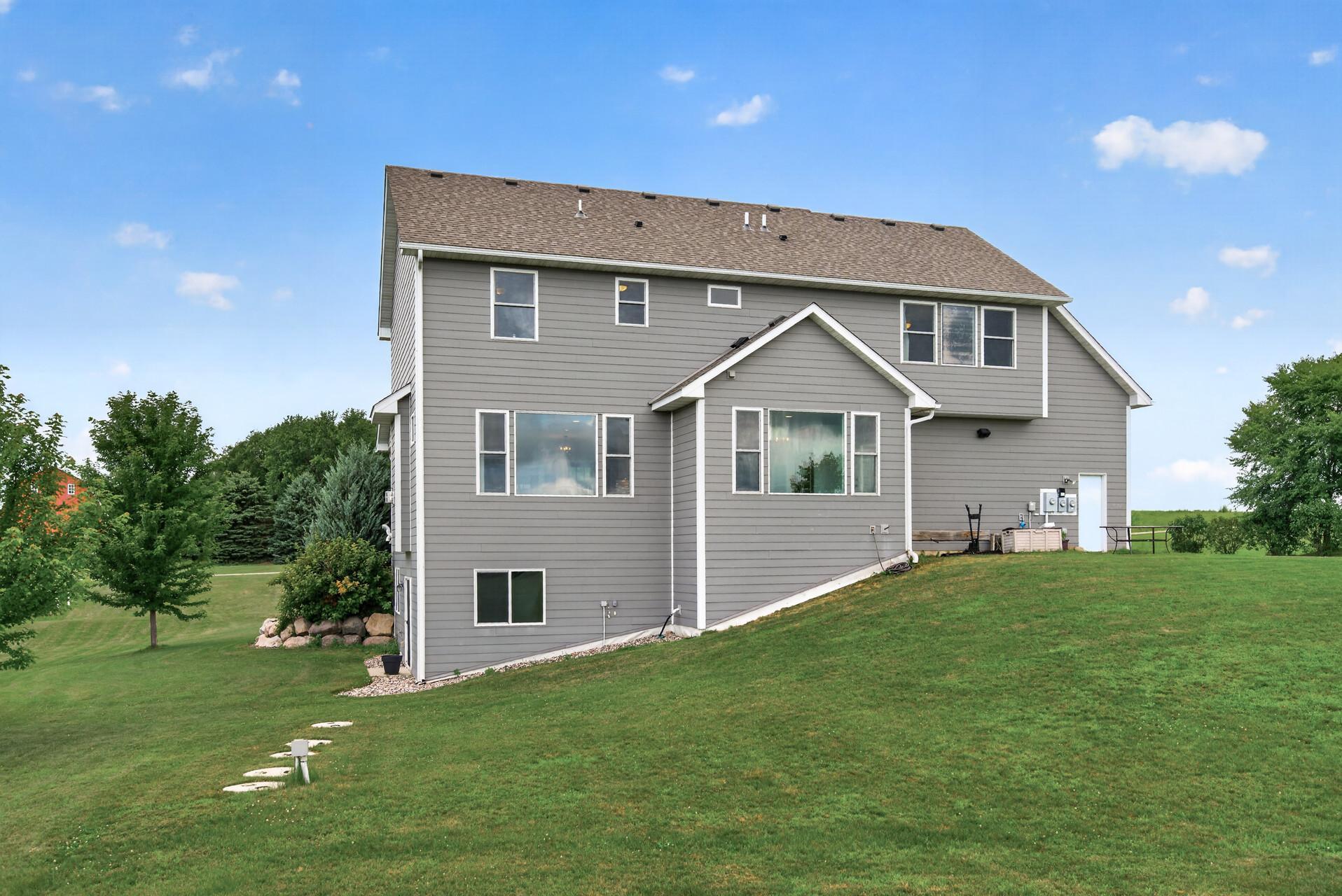 main property photo 81