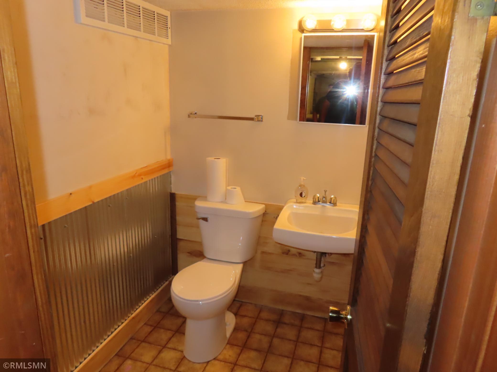 main property photo 29