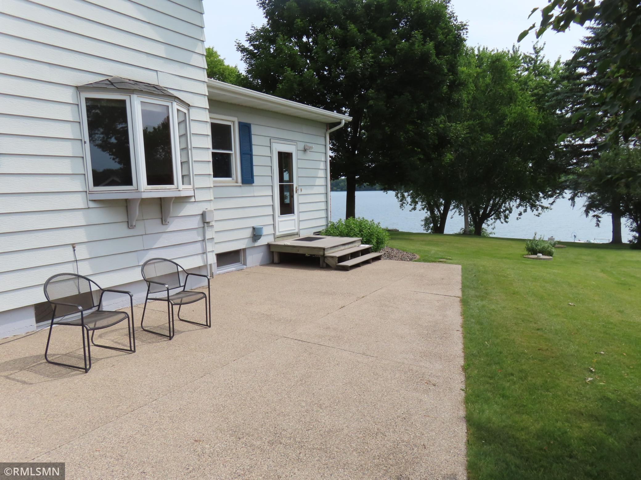 main property photo 37