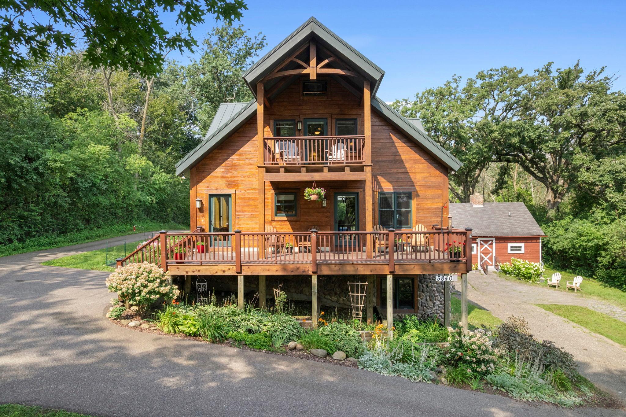 main property photo 40