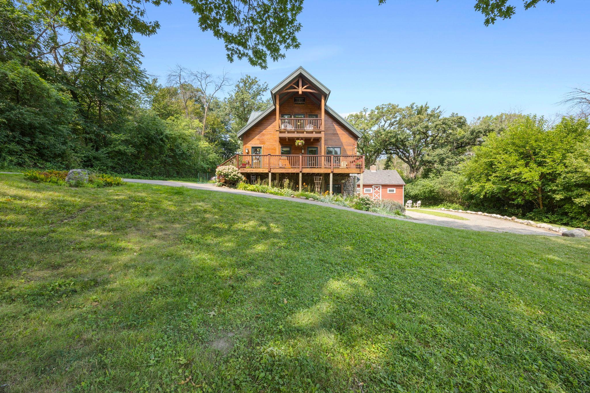 main property photo 41