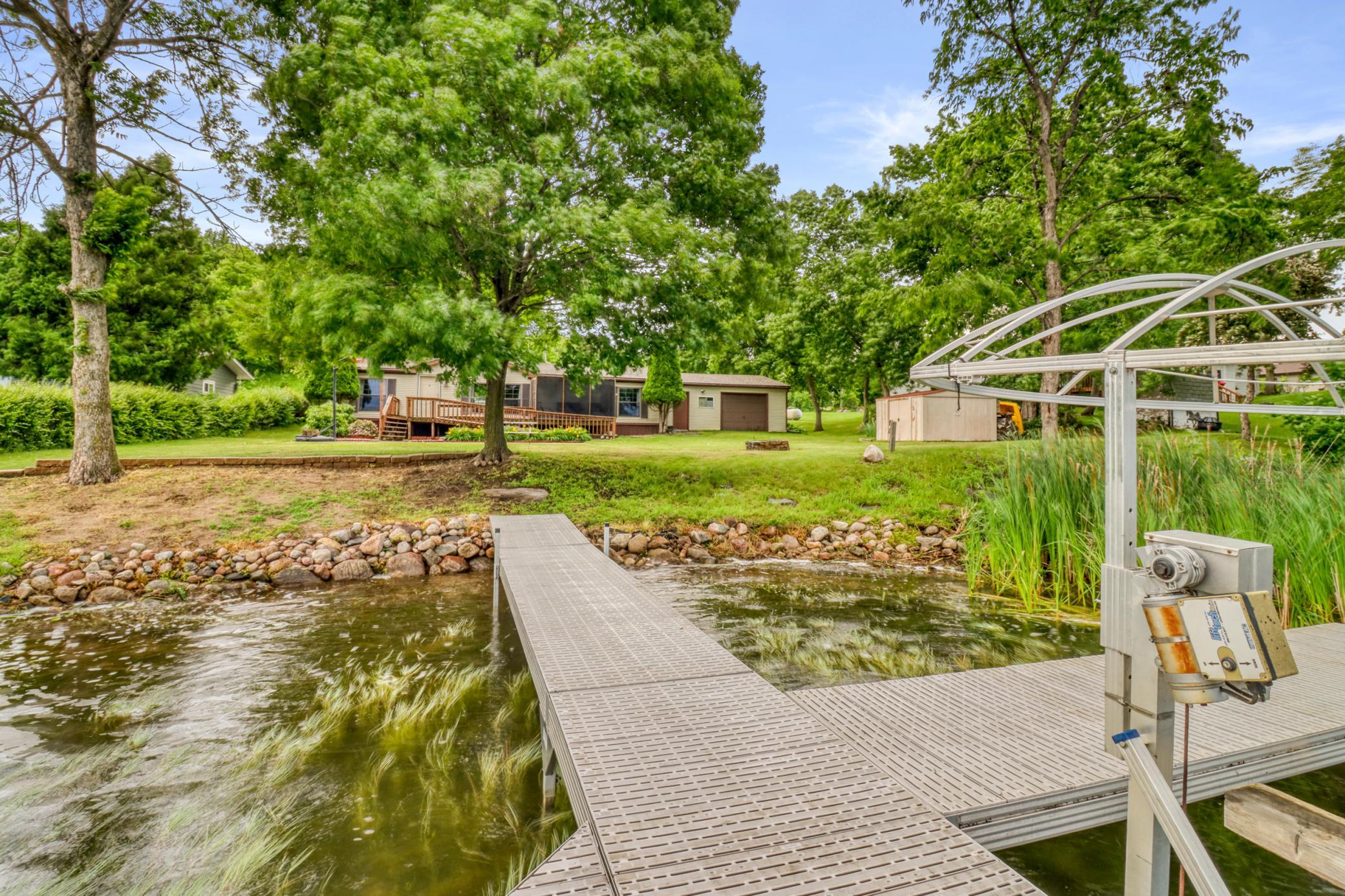 main property photo 33