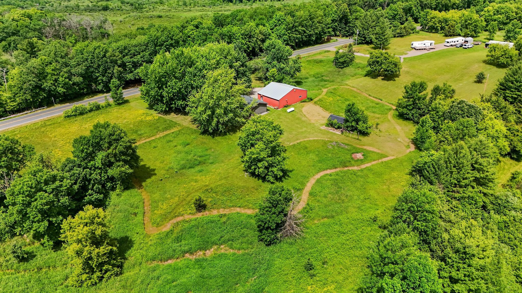 main property photo 33