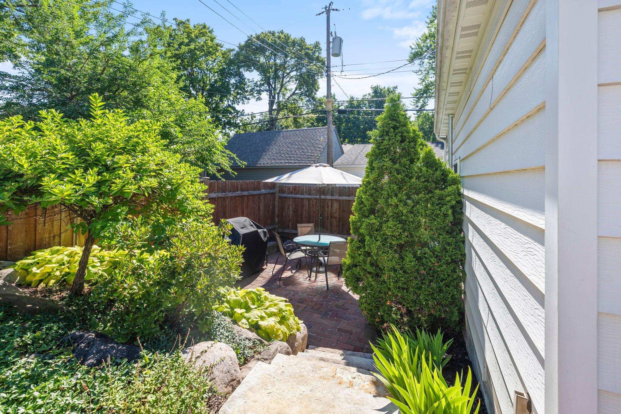 main property photo 57