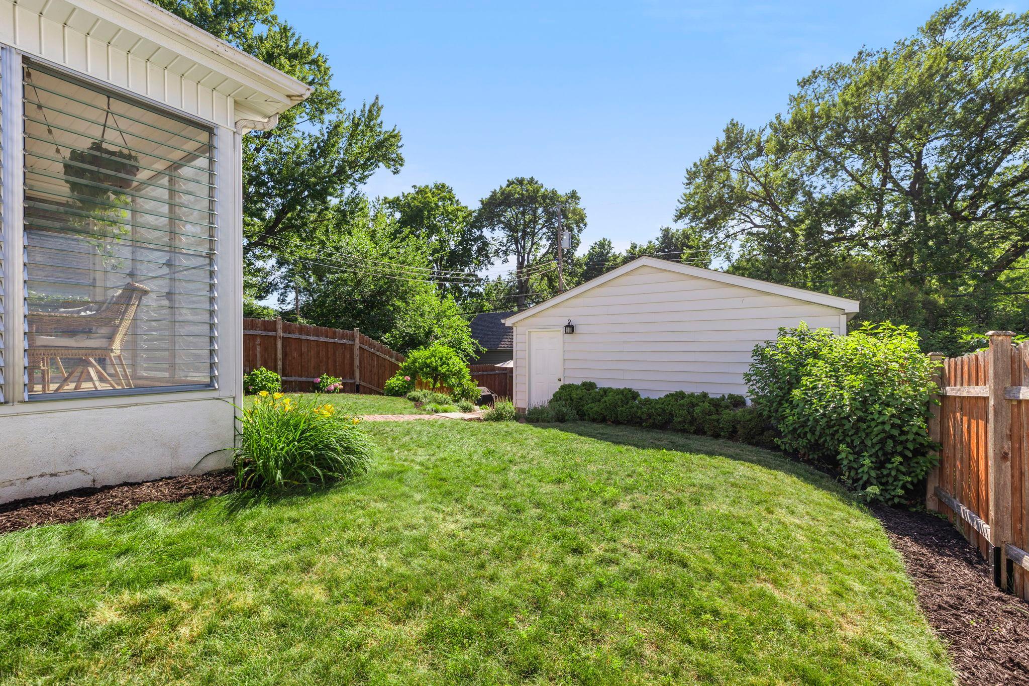 main property photo 59
