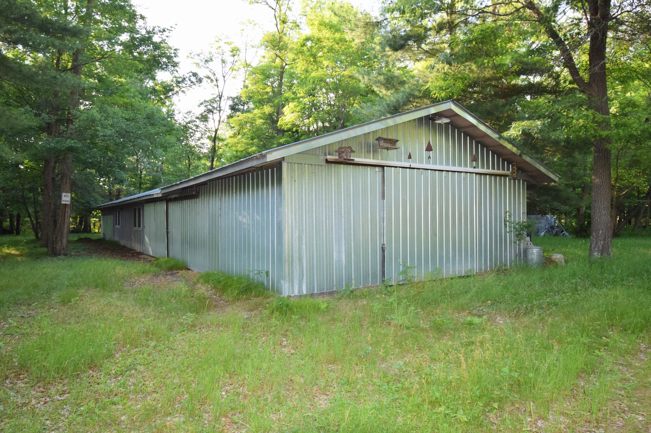 main property photo 11