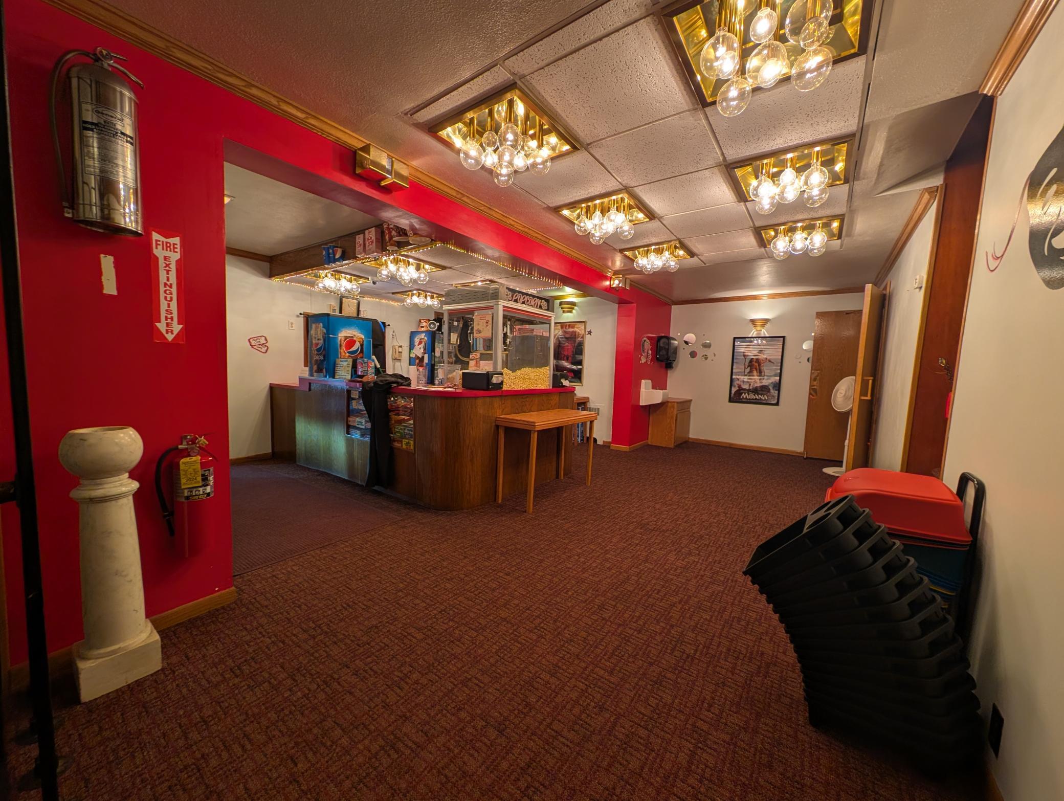 main property photo 9