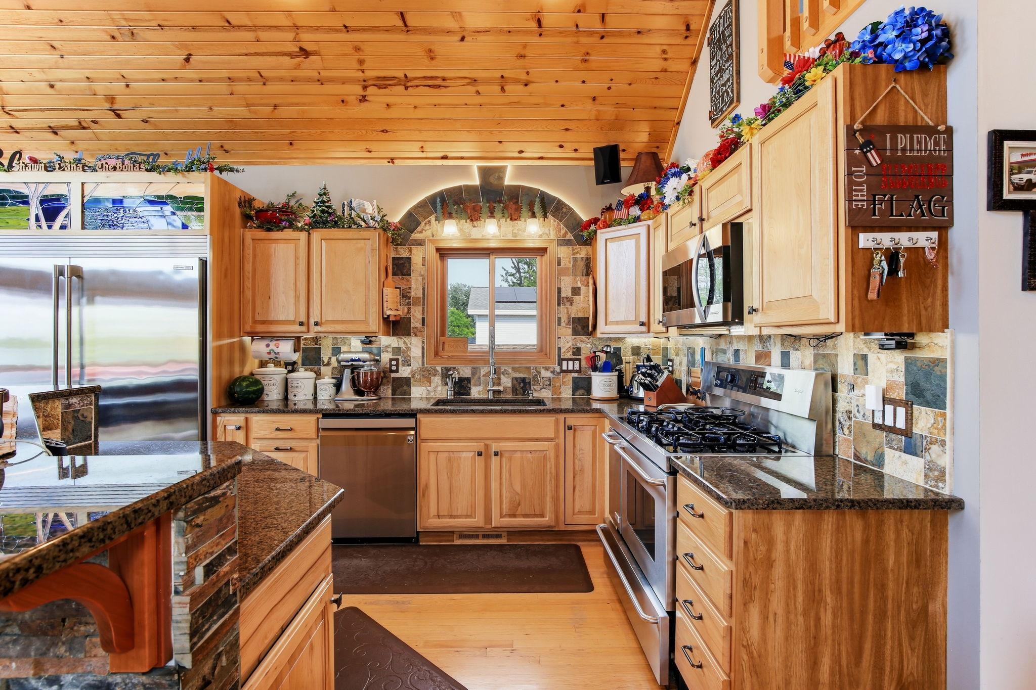 main property photo 21