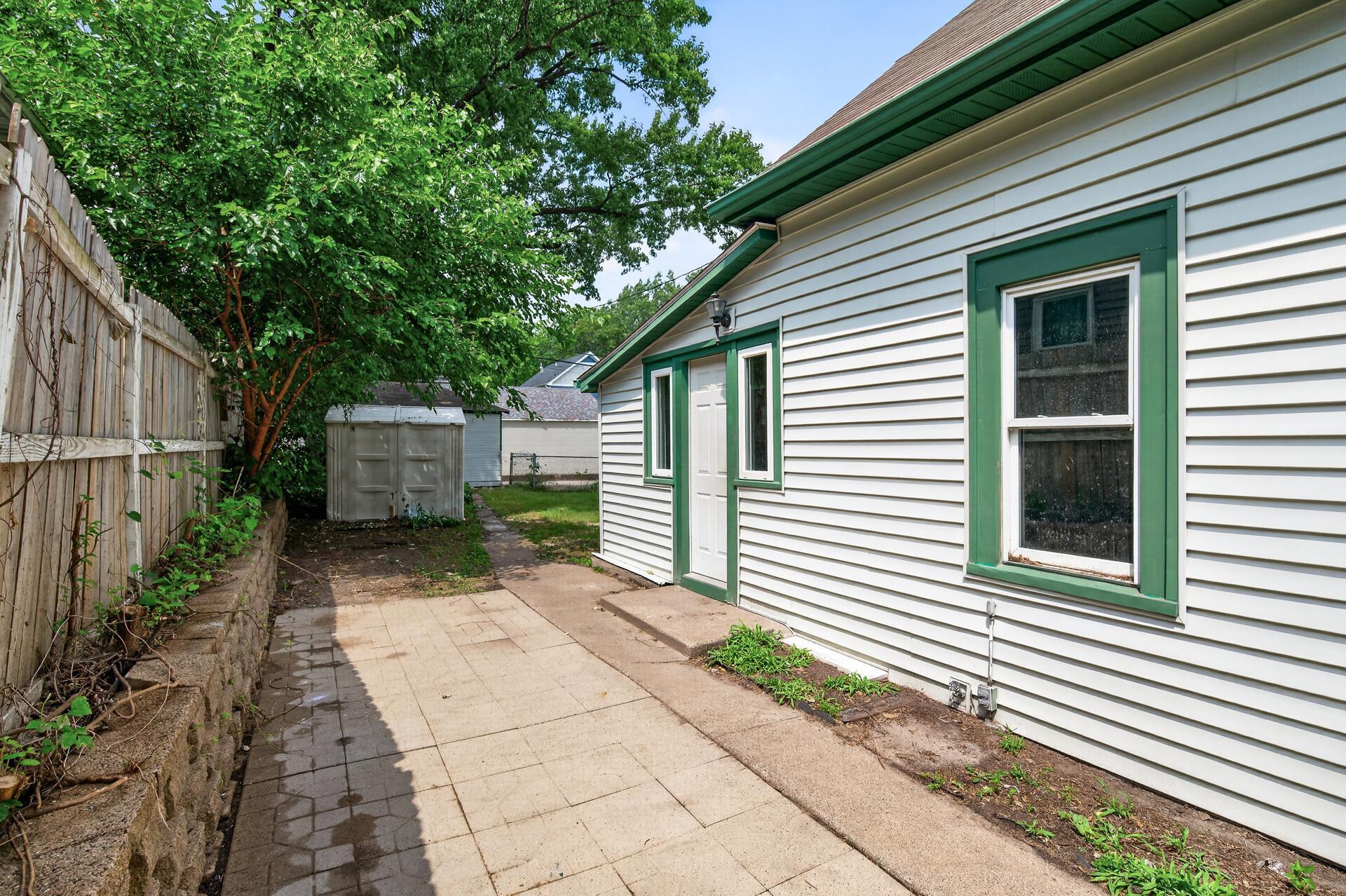 main property photo 26