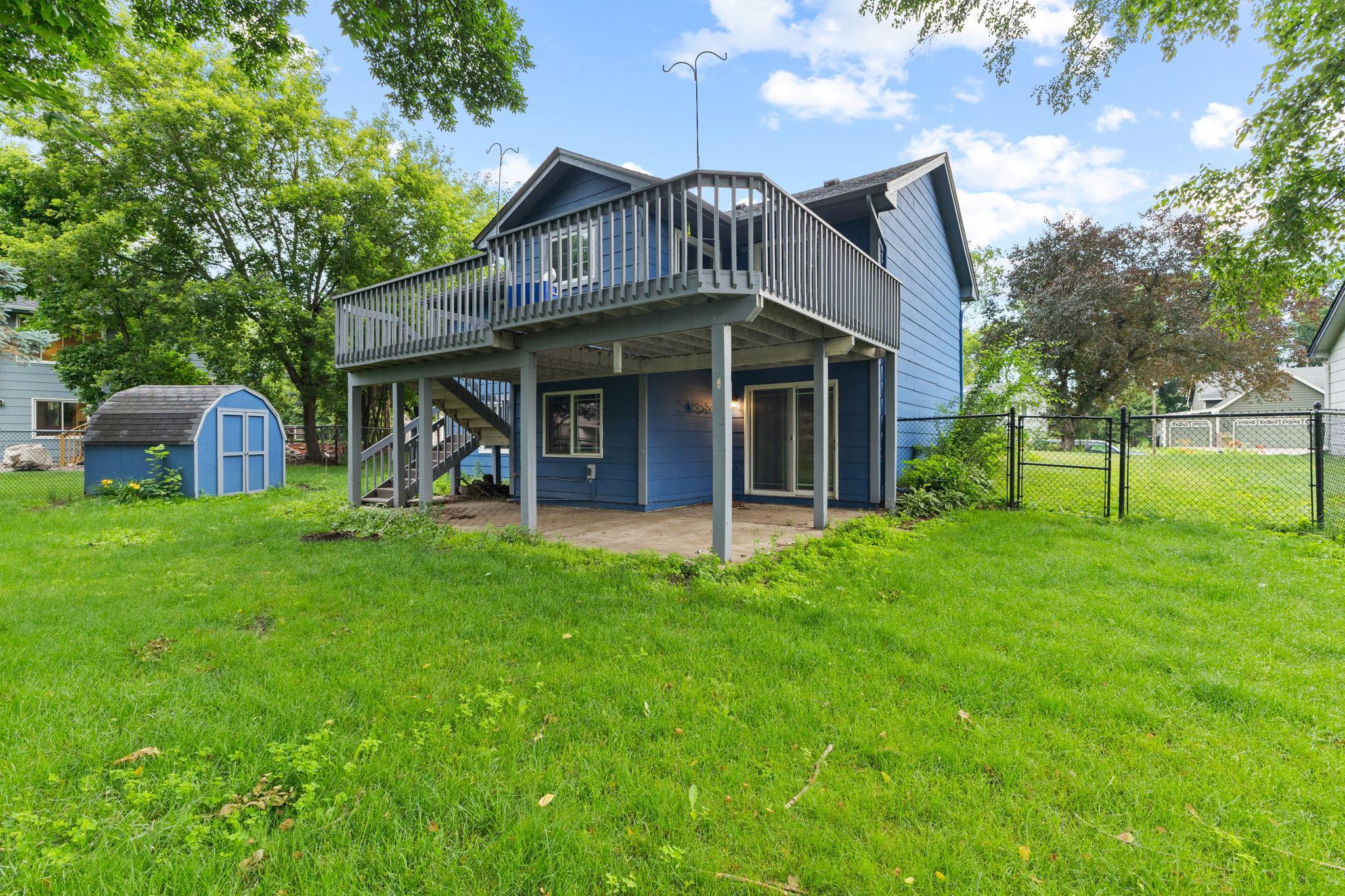 main property photo 31