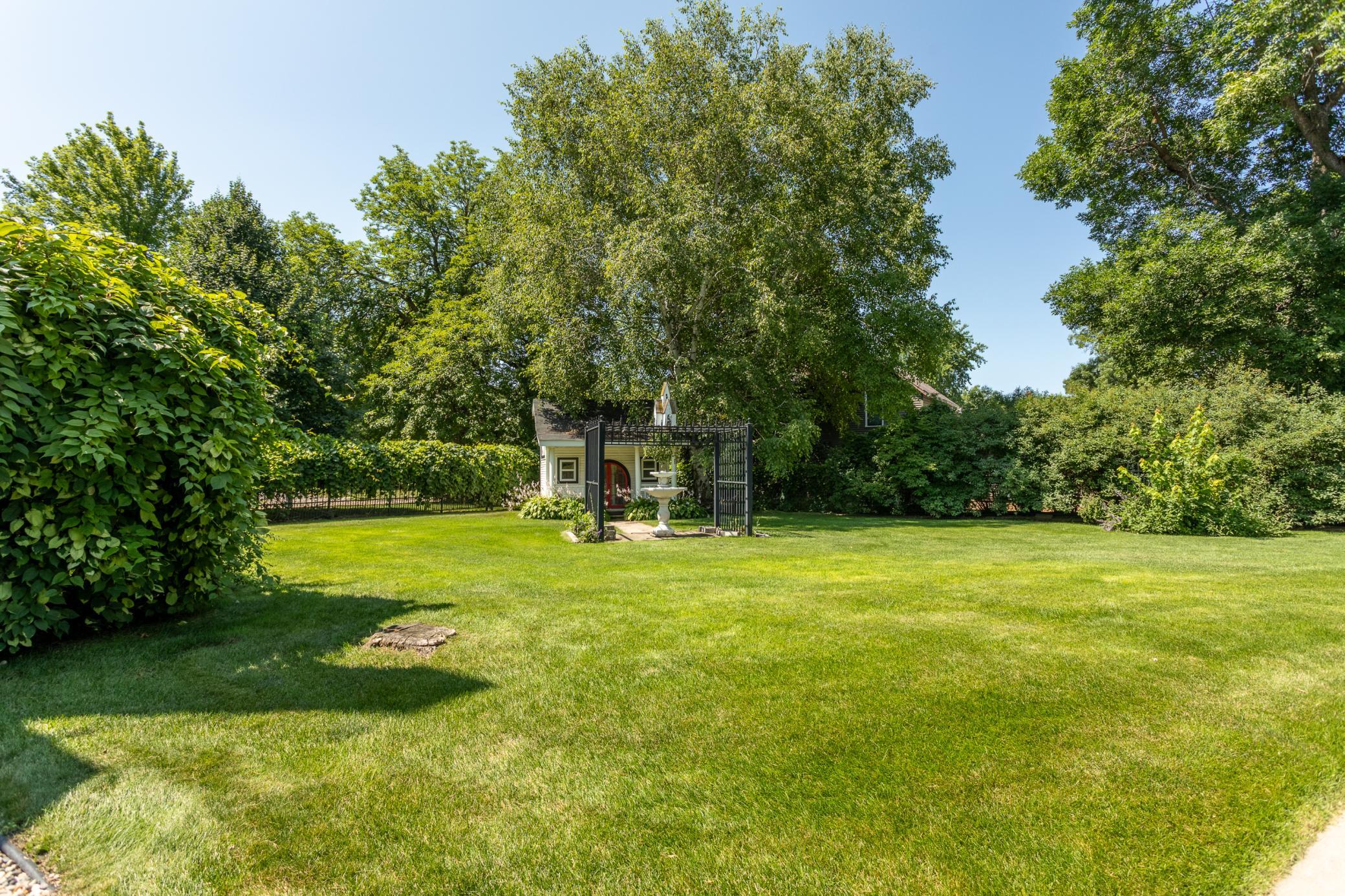 main property photo 26