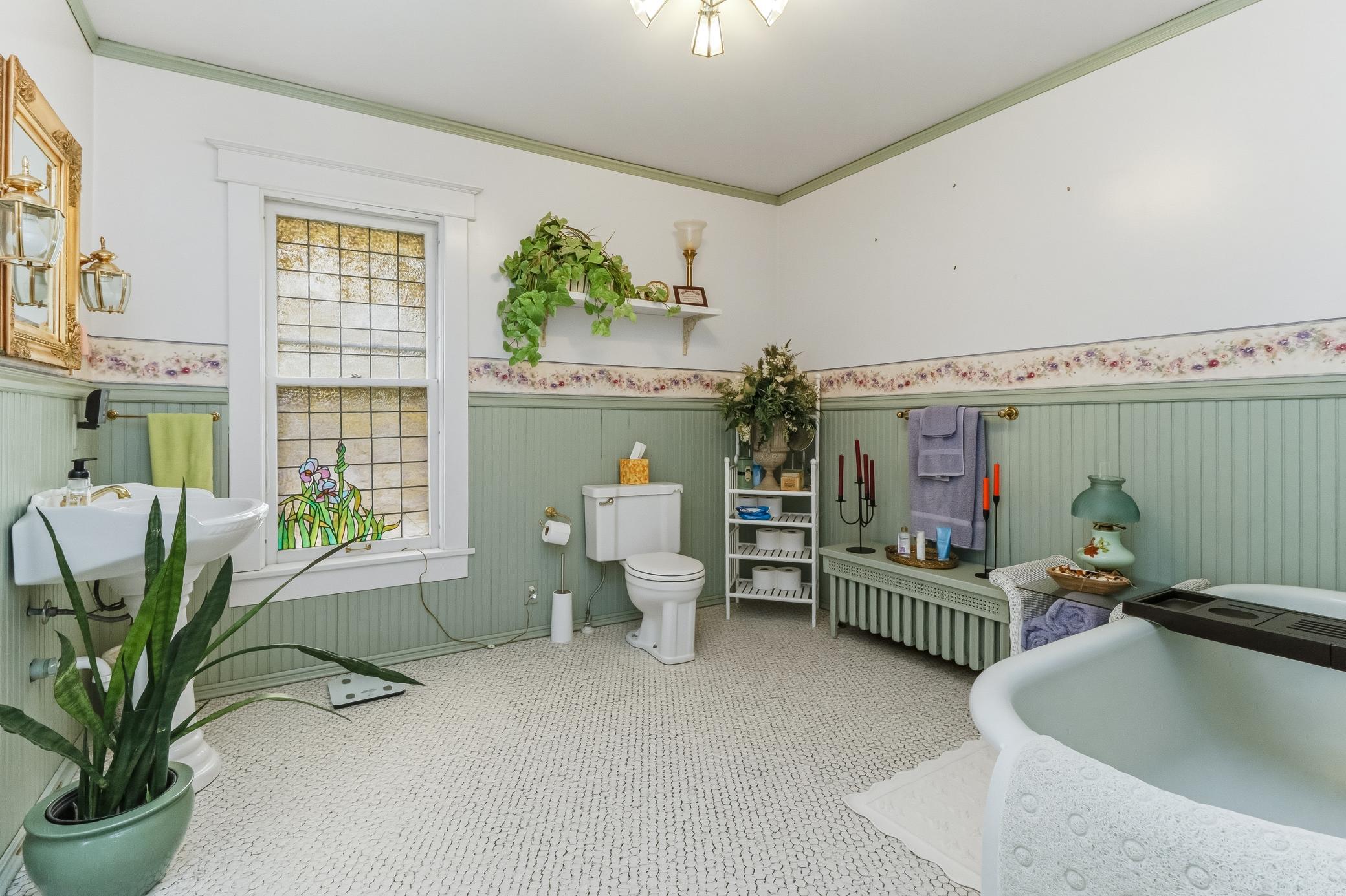 main property photo 79