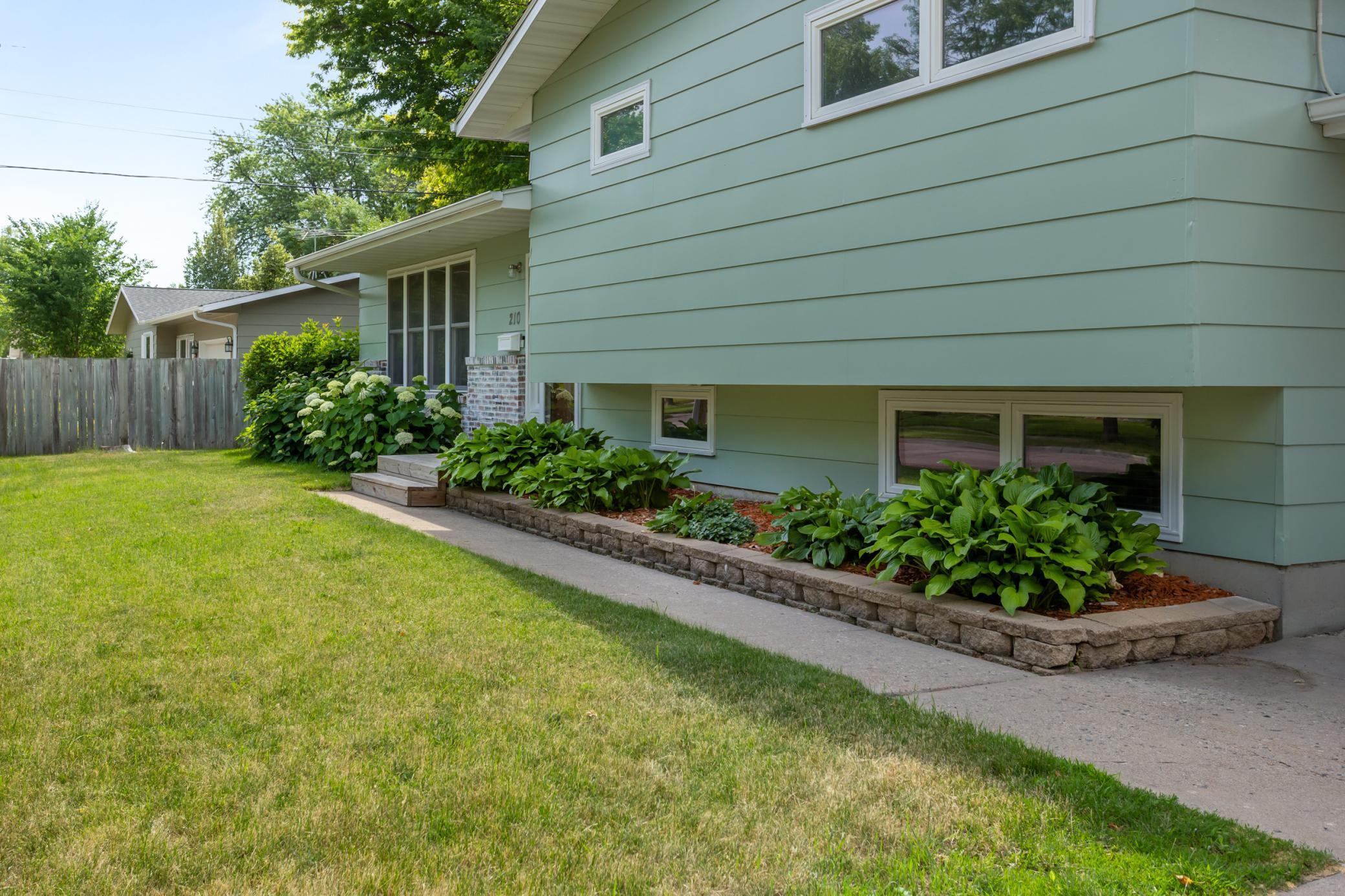 main property photo 51