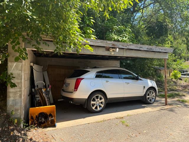 main property photo 11
