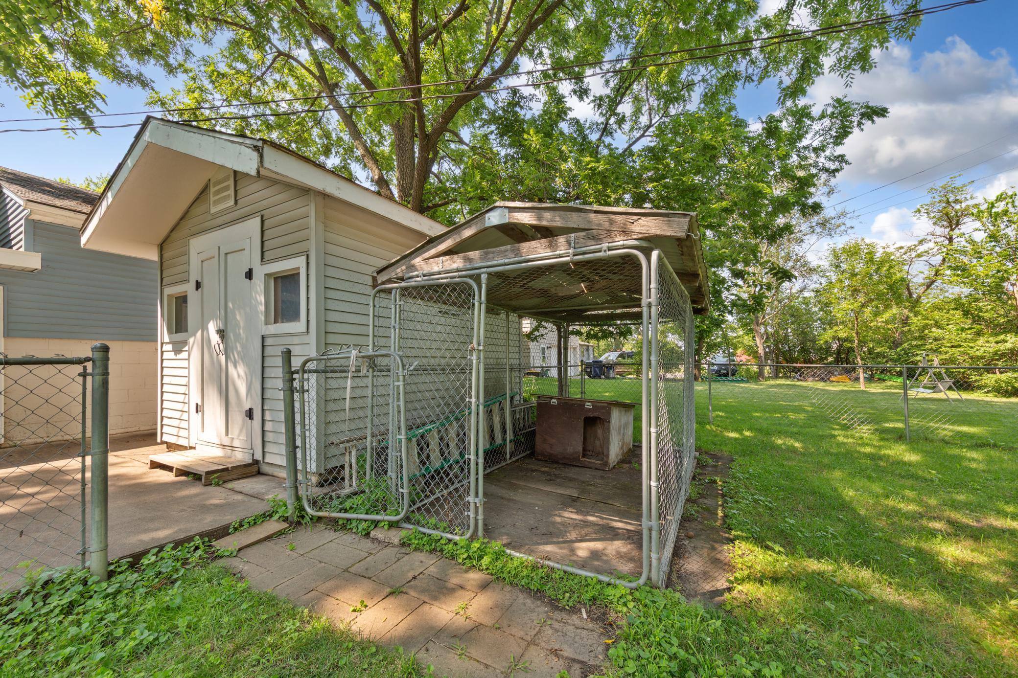 main property photo 21