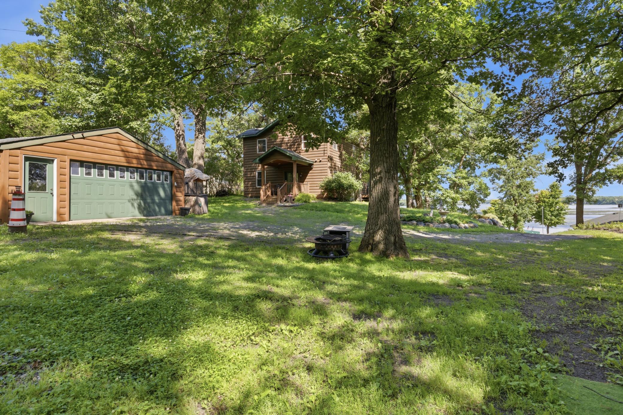 main property photo 19