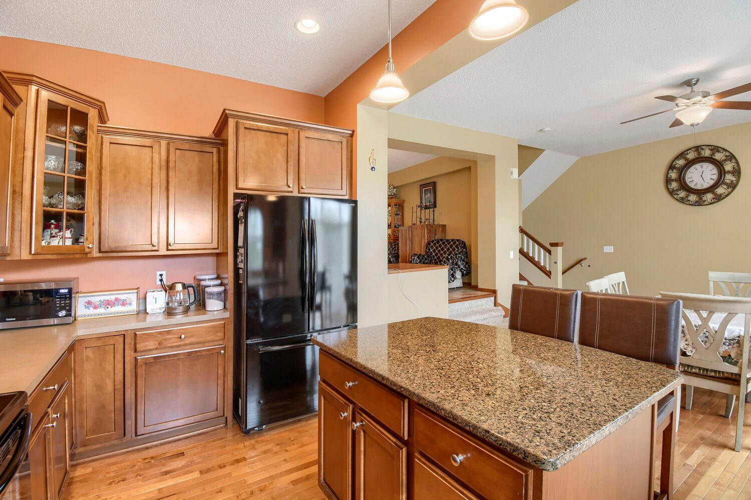 main property photo 12