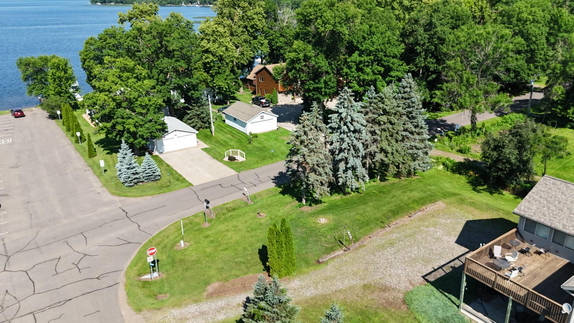 main property photo 10
