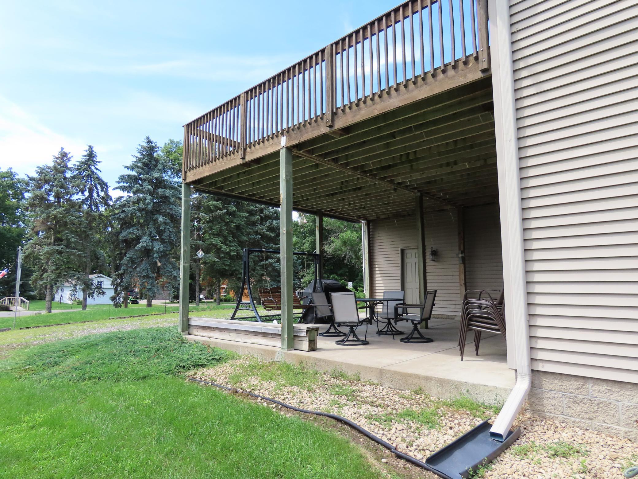main property photo 74