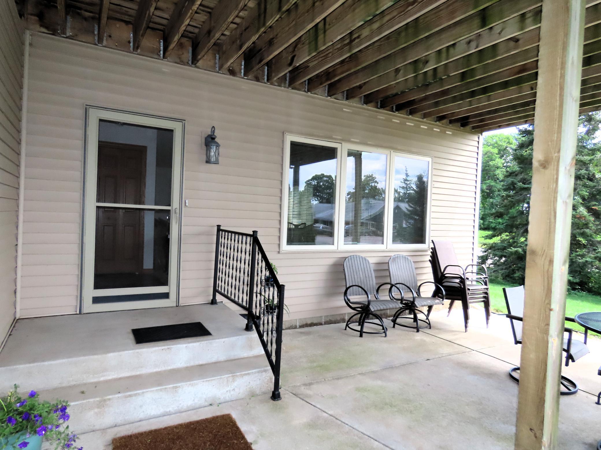 main property photo 76
