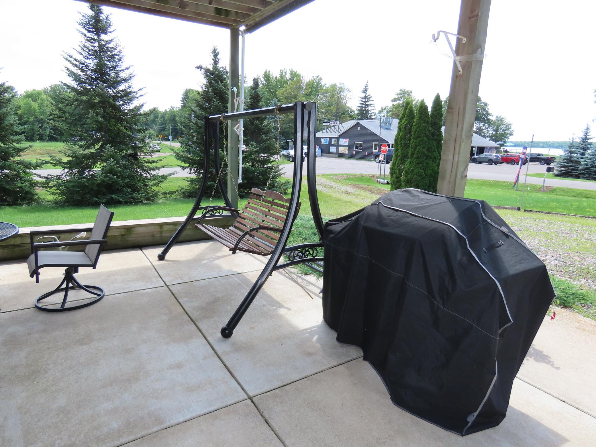 main property photo 77