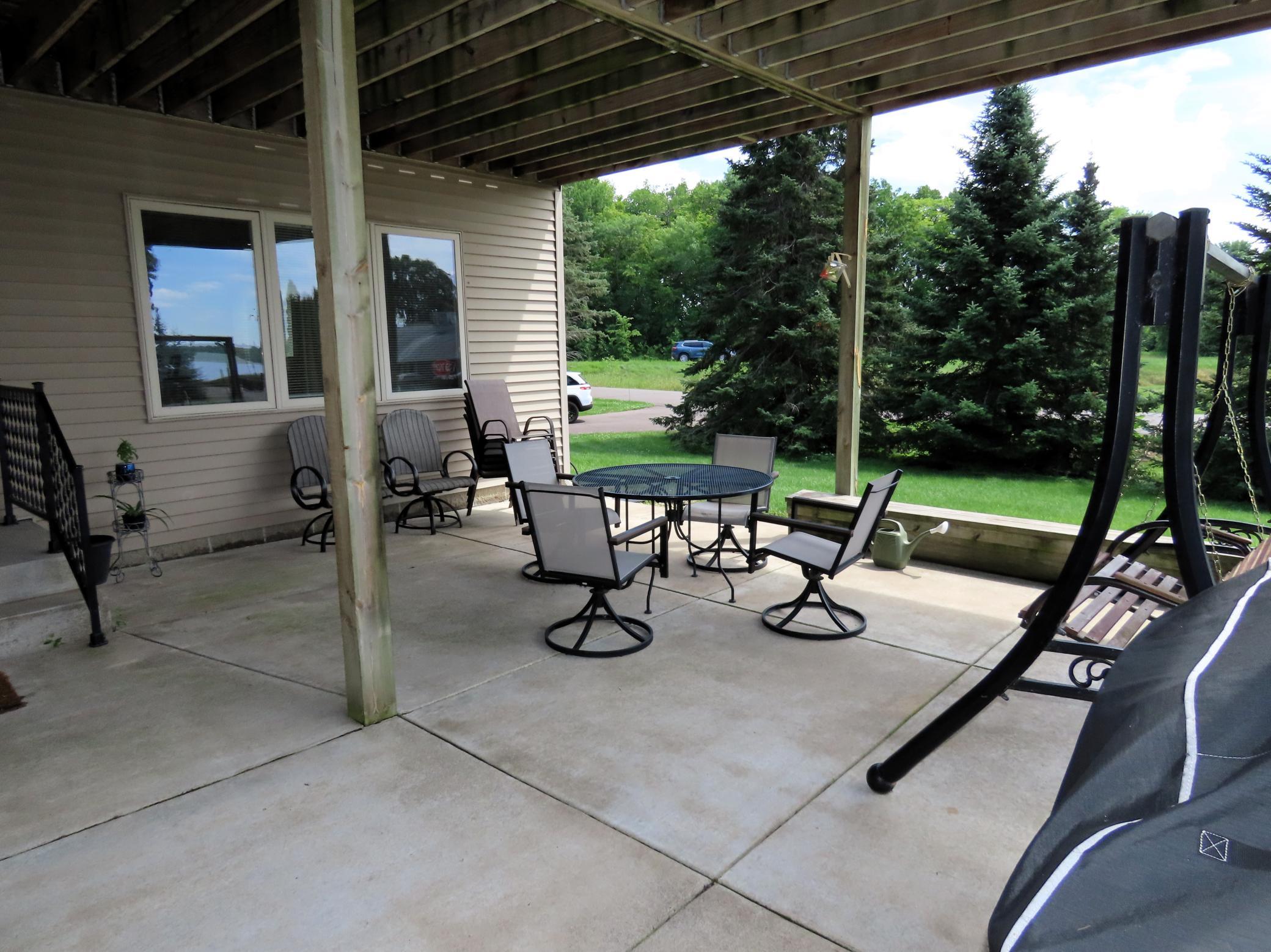 main property photo 78