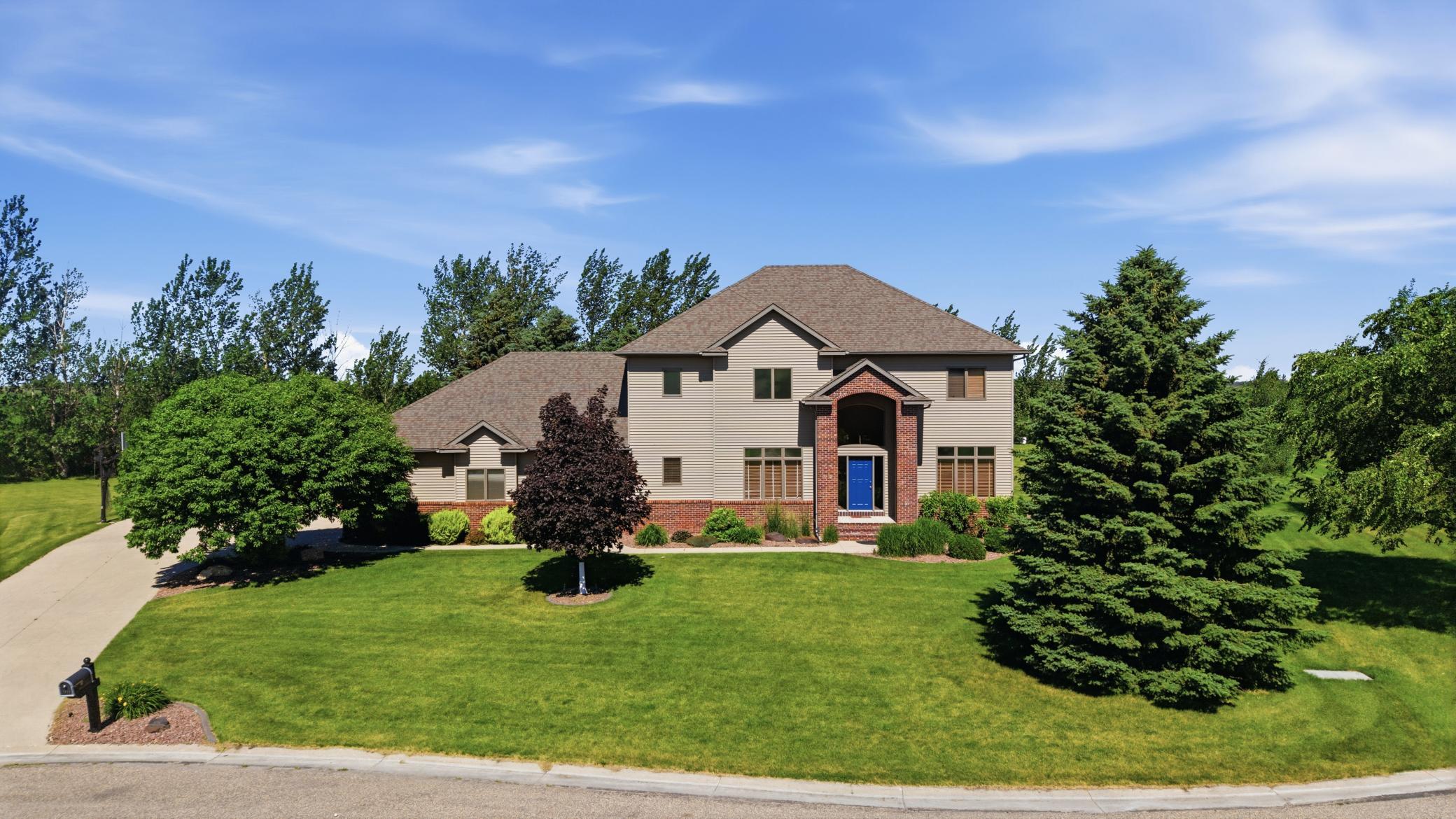 main property photo 28