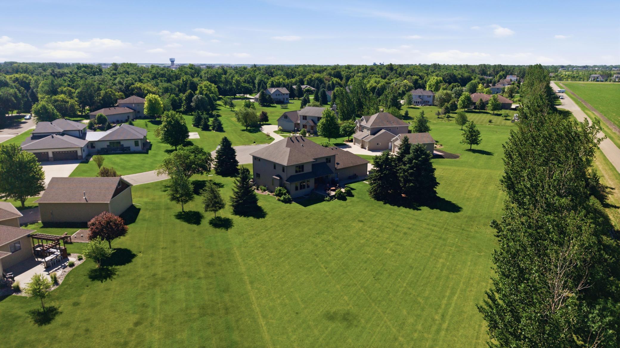 main property photo 33