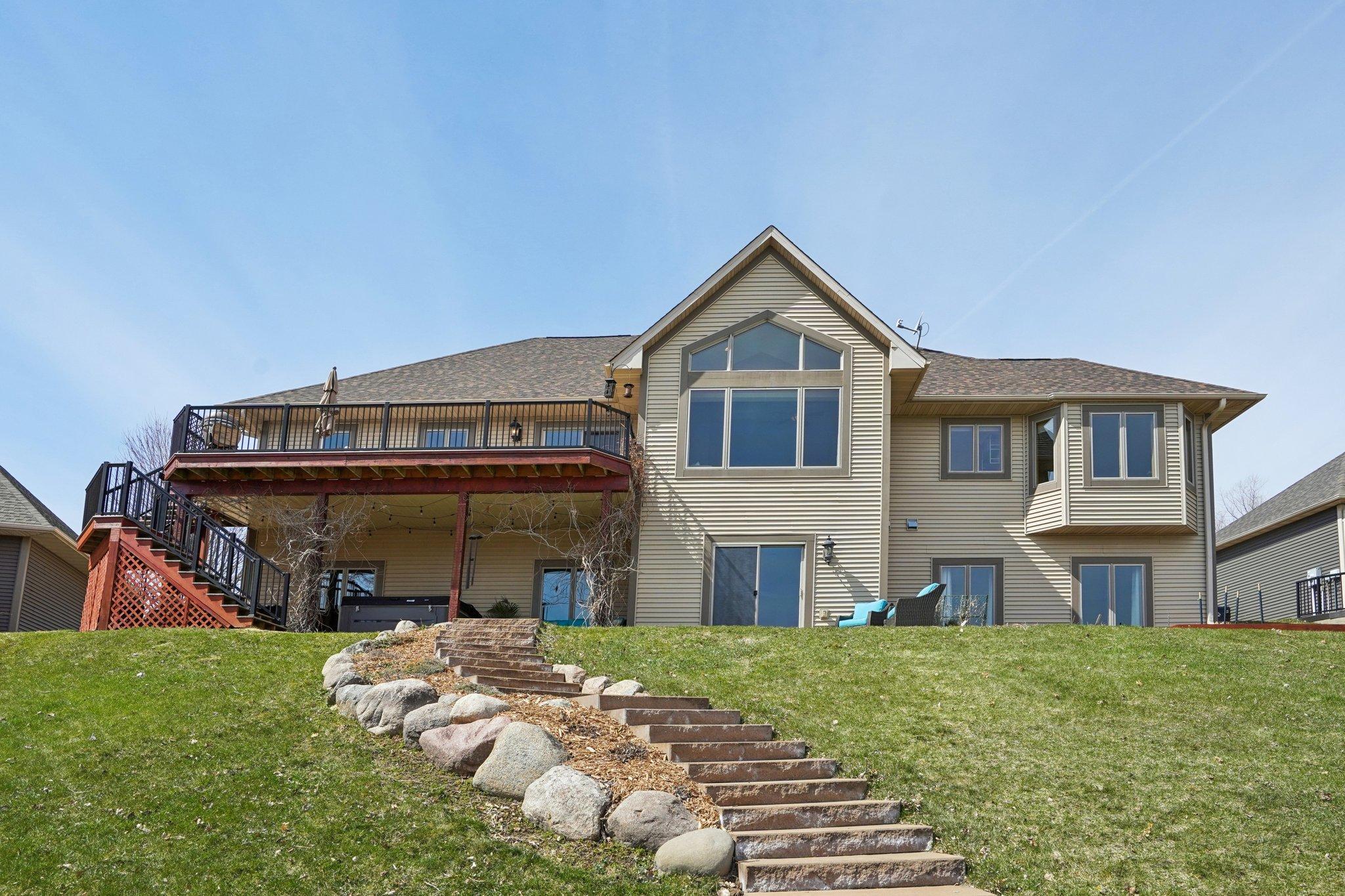 main property photo 41