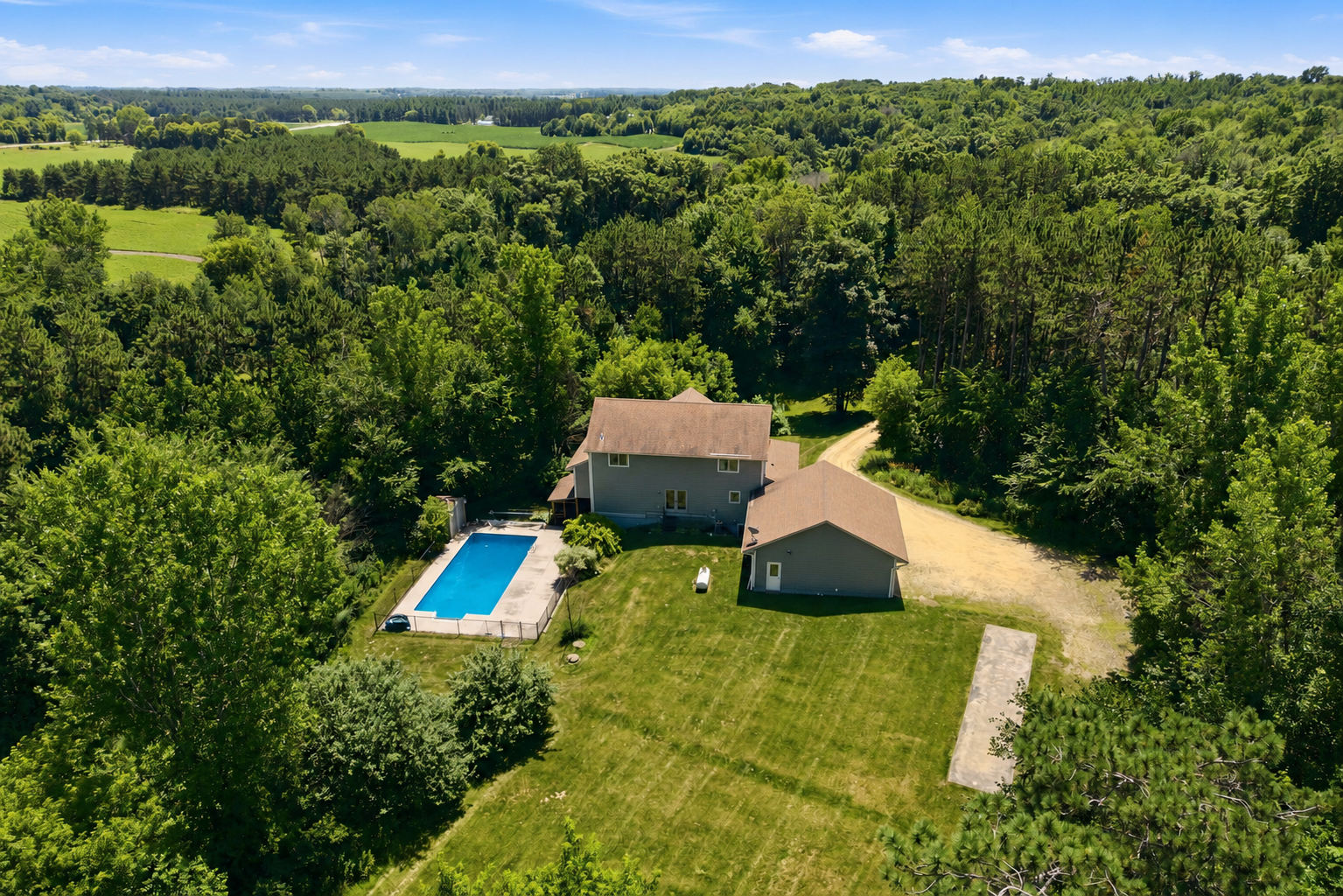 main property photo 51