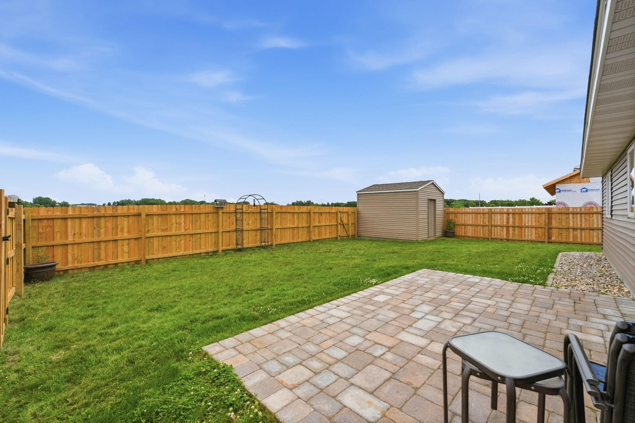 main property photo 22