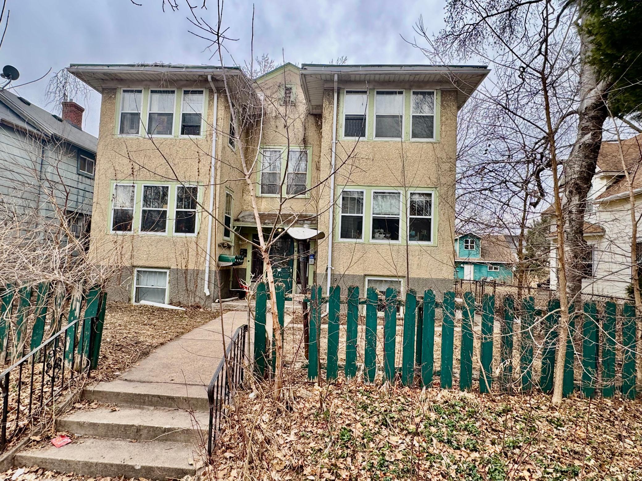 main property photo 1