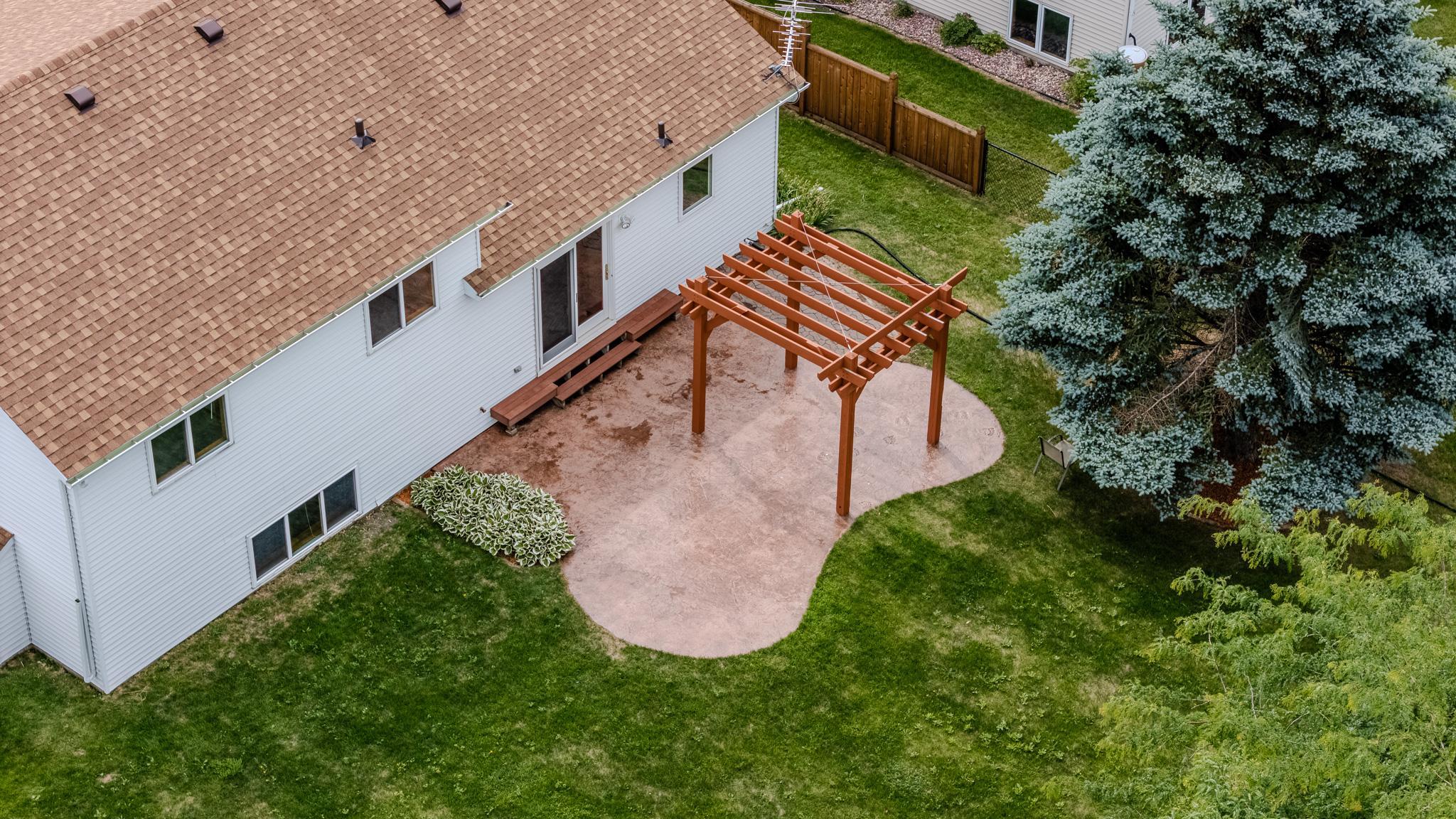 main property photo 8