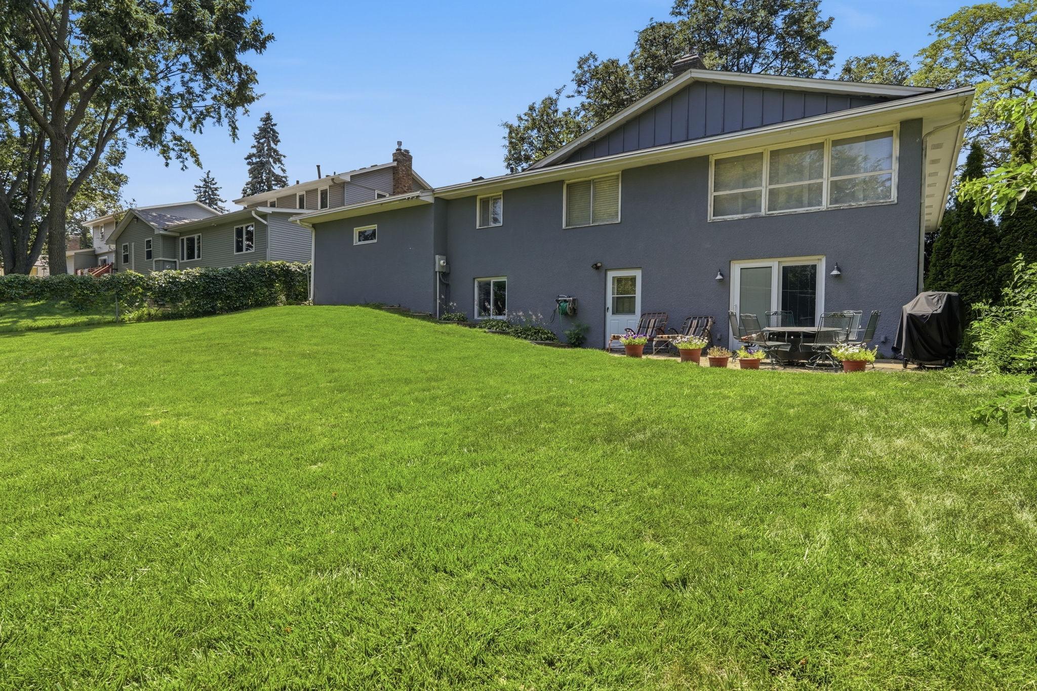 main property photo 45