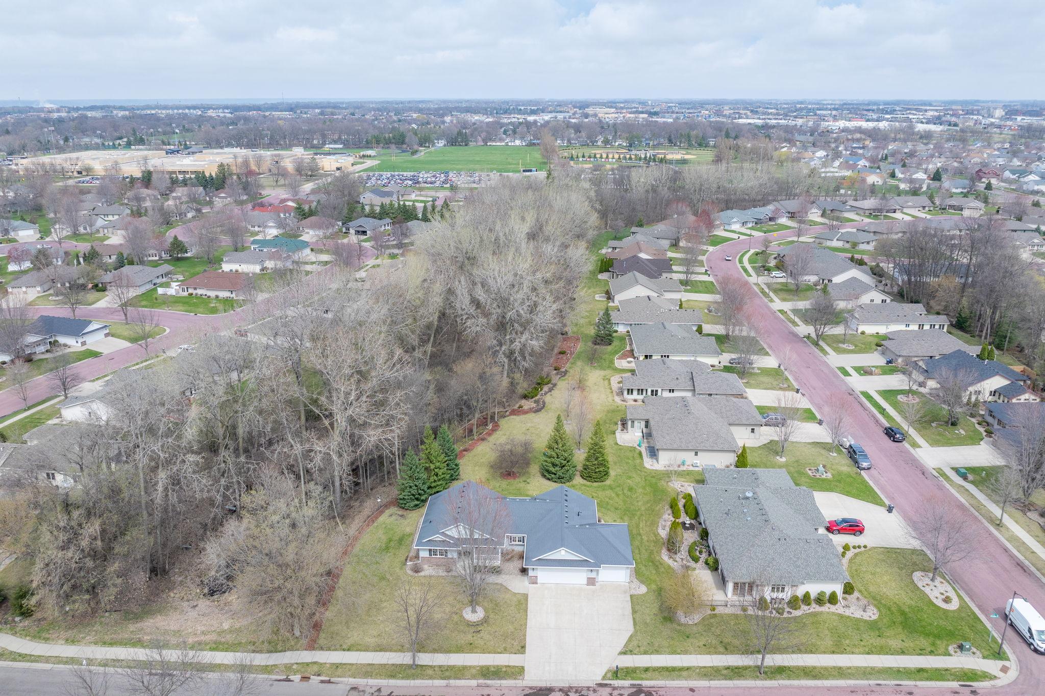 main property photo 39