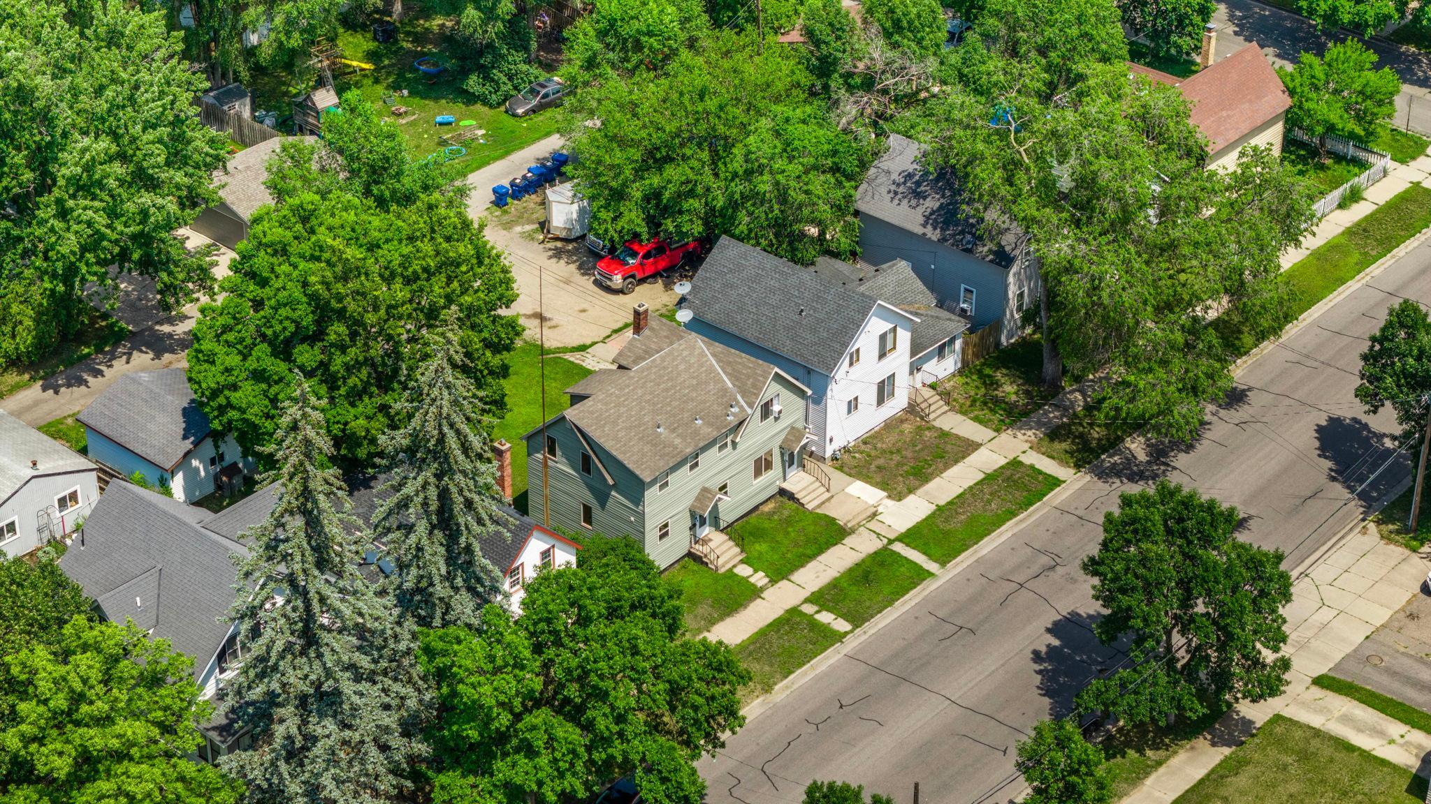 main property photo 30