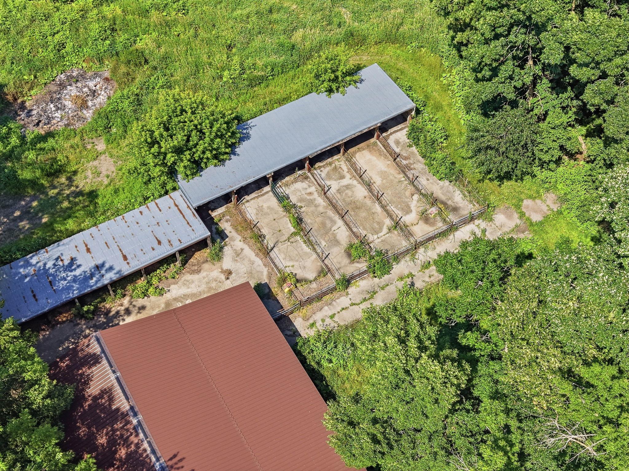 main property photo 42