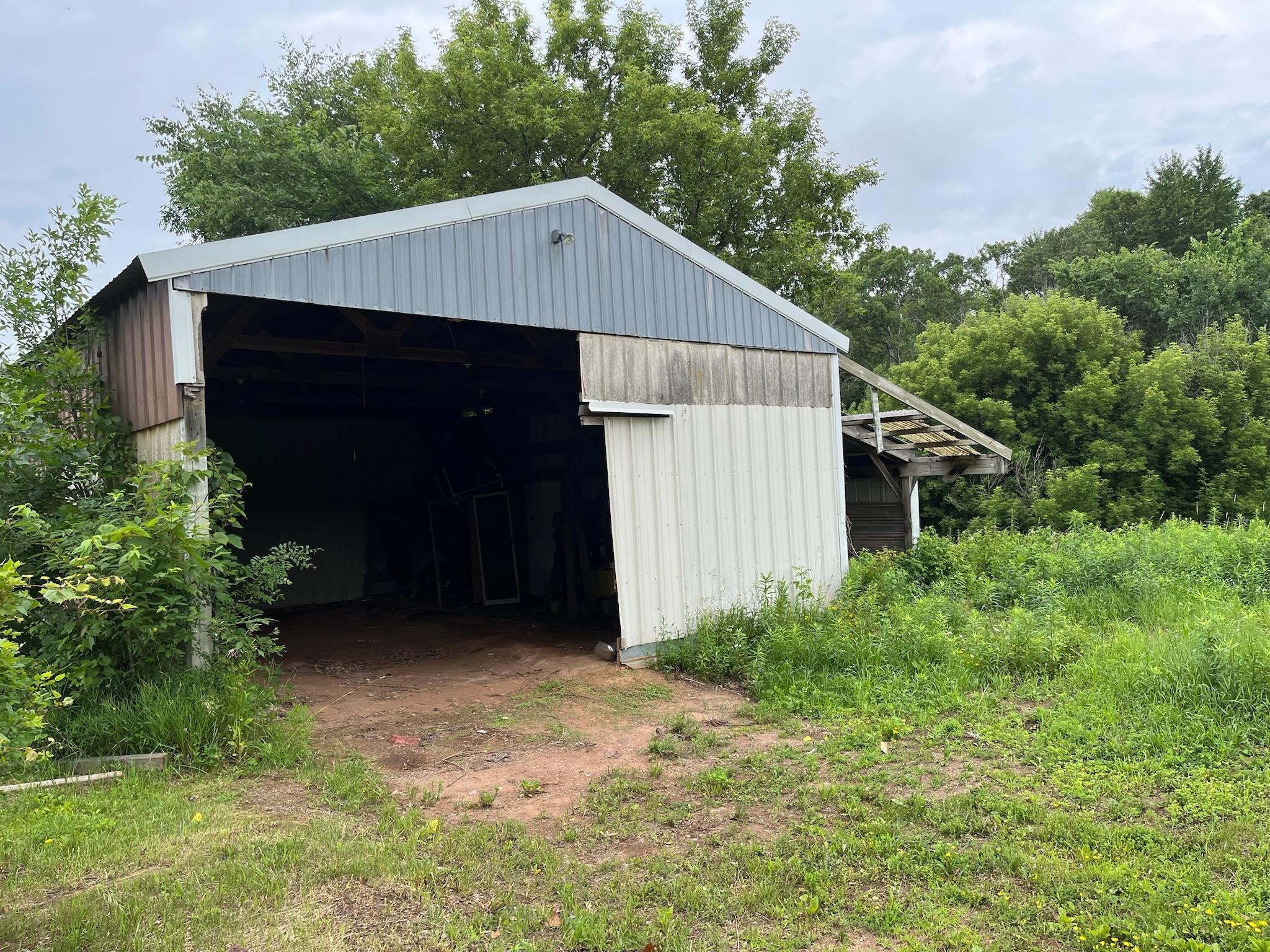 main property photo 51