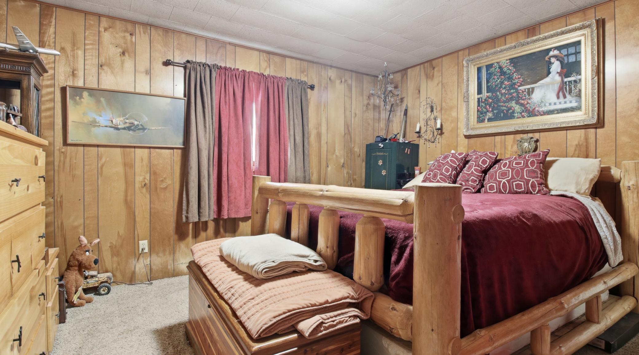 main property photo 36