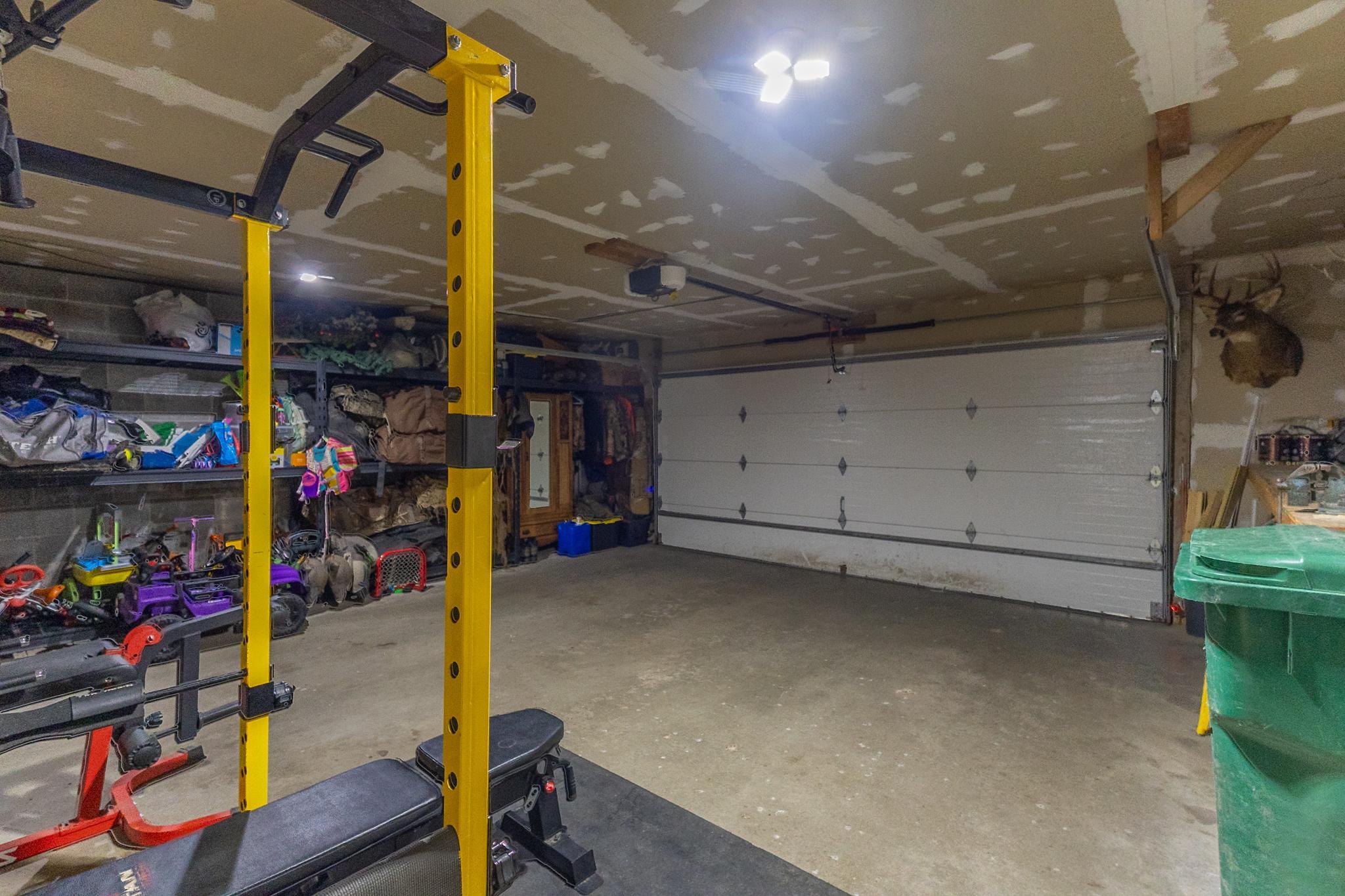 main property photo 67