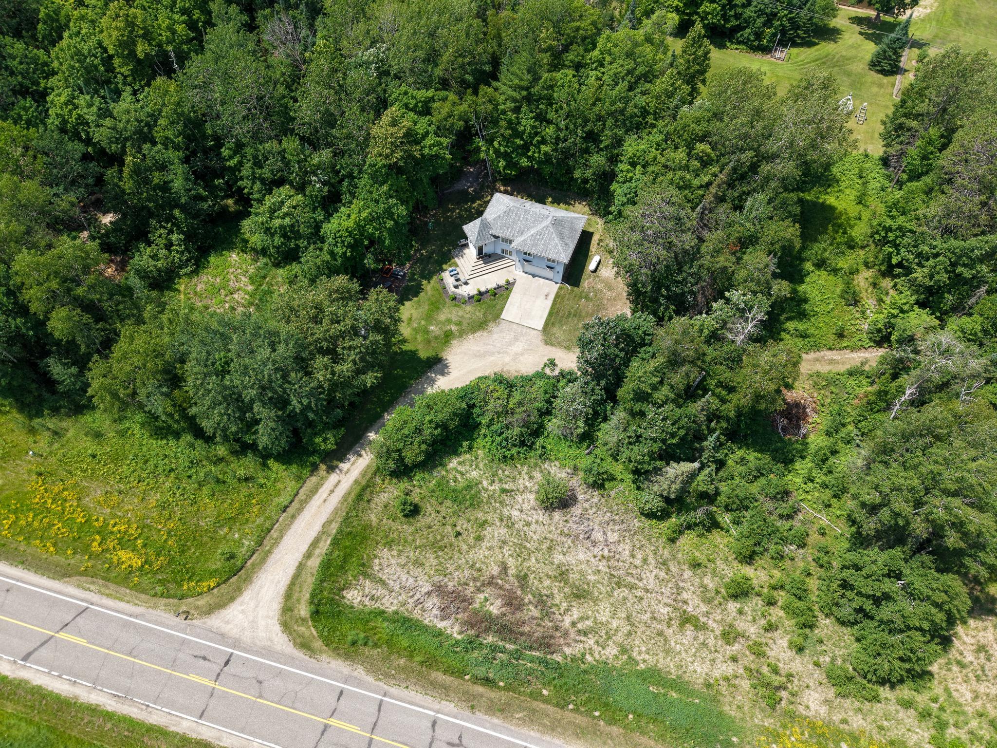 main property photo 87