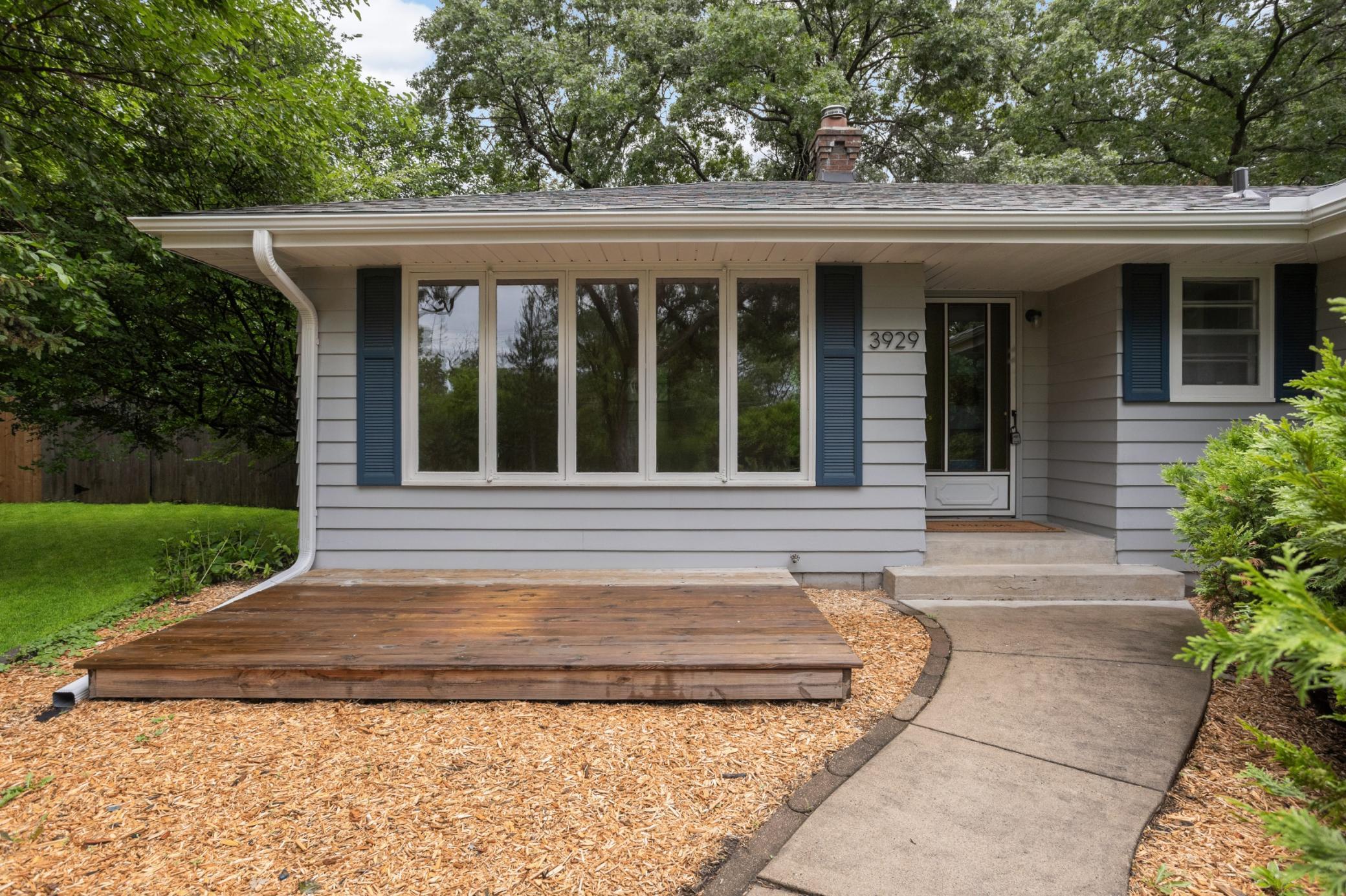 main property photo 21