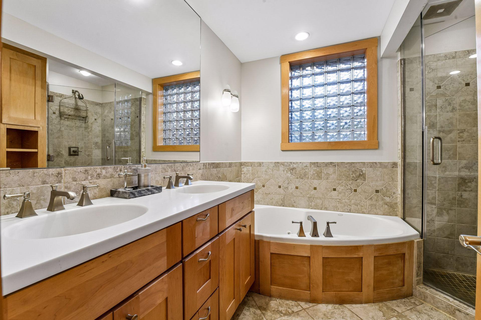 main property photo 66