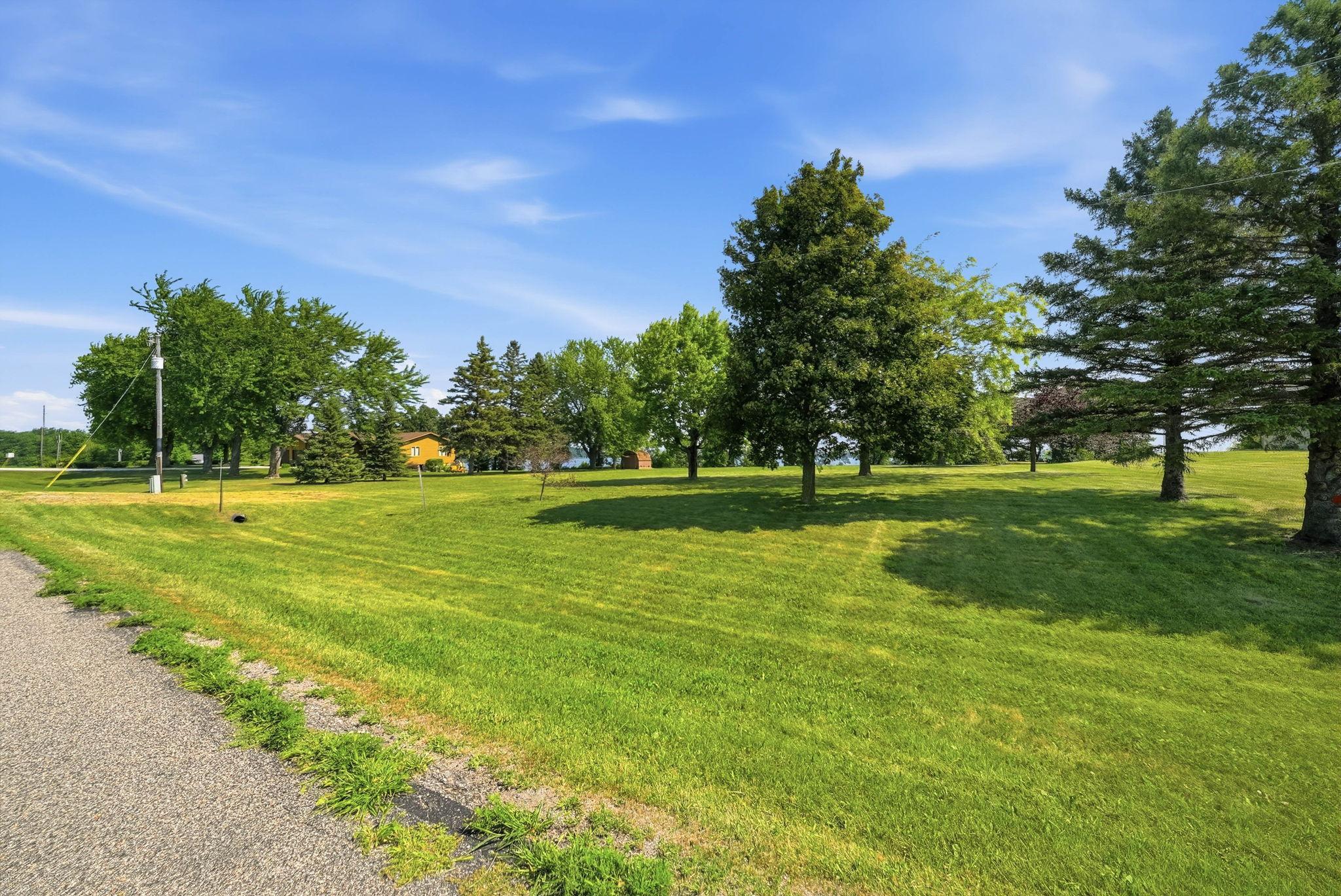 main property photo 10